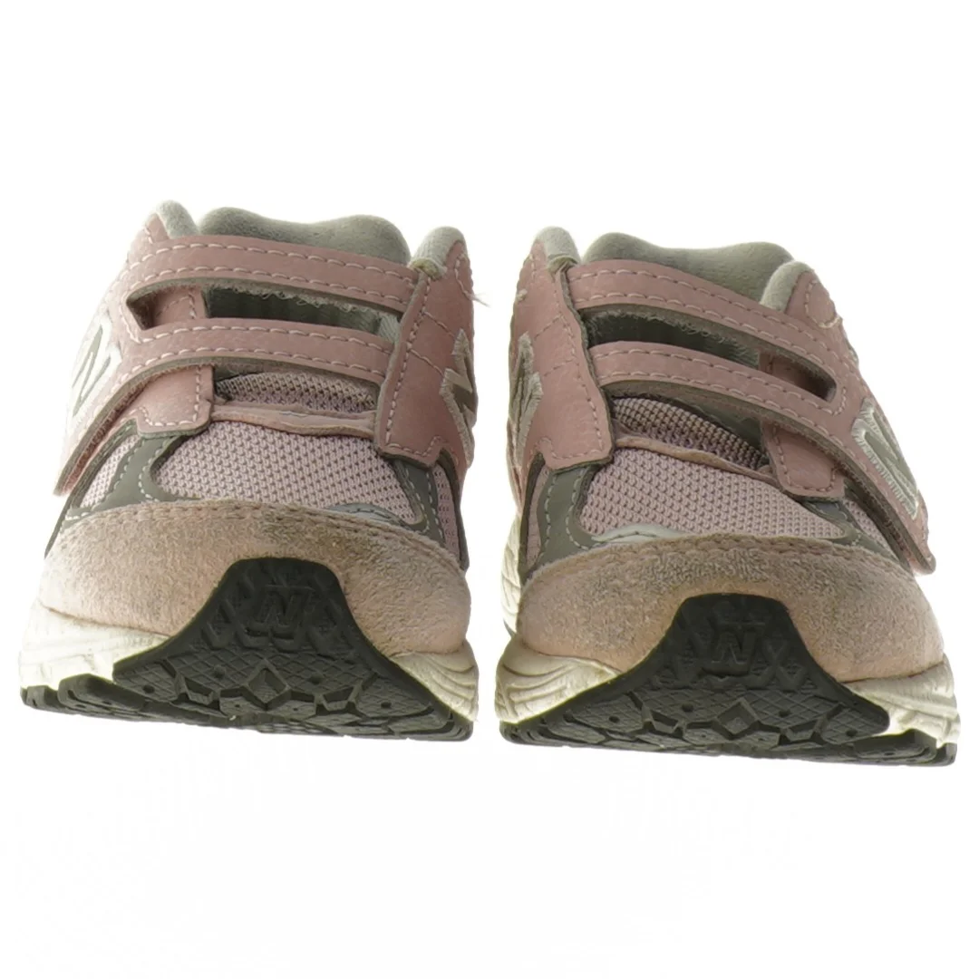 New Balance løbesko til børn fra New Balance (str. 22,5 )