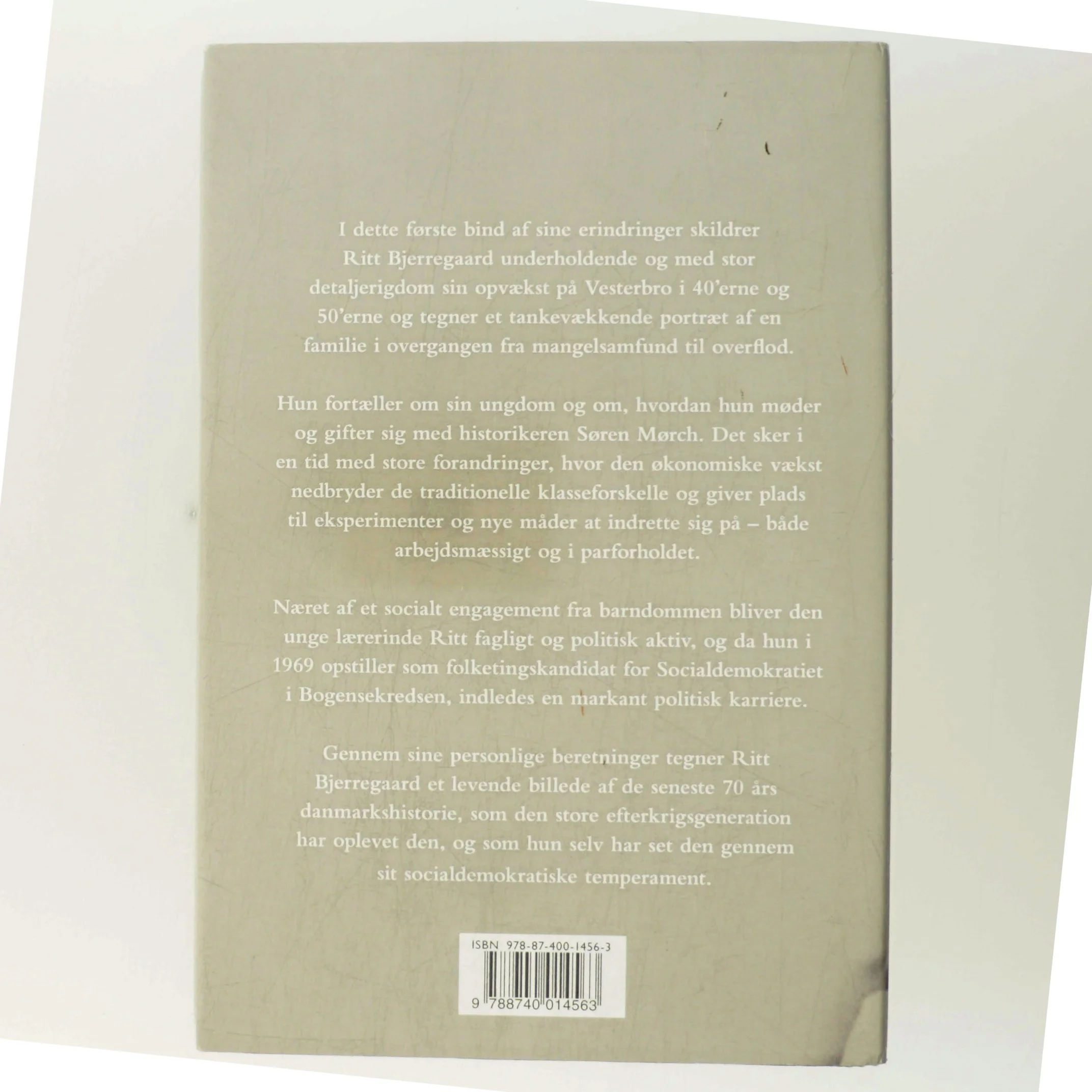 Ritt : erindringer af Ritt Bjerregaard (Bog)