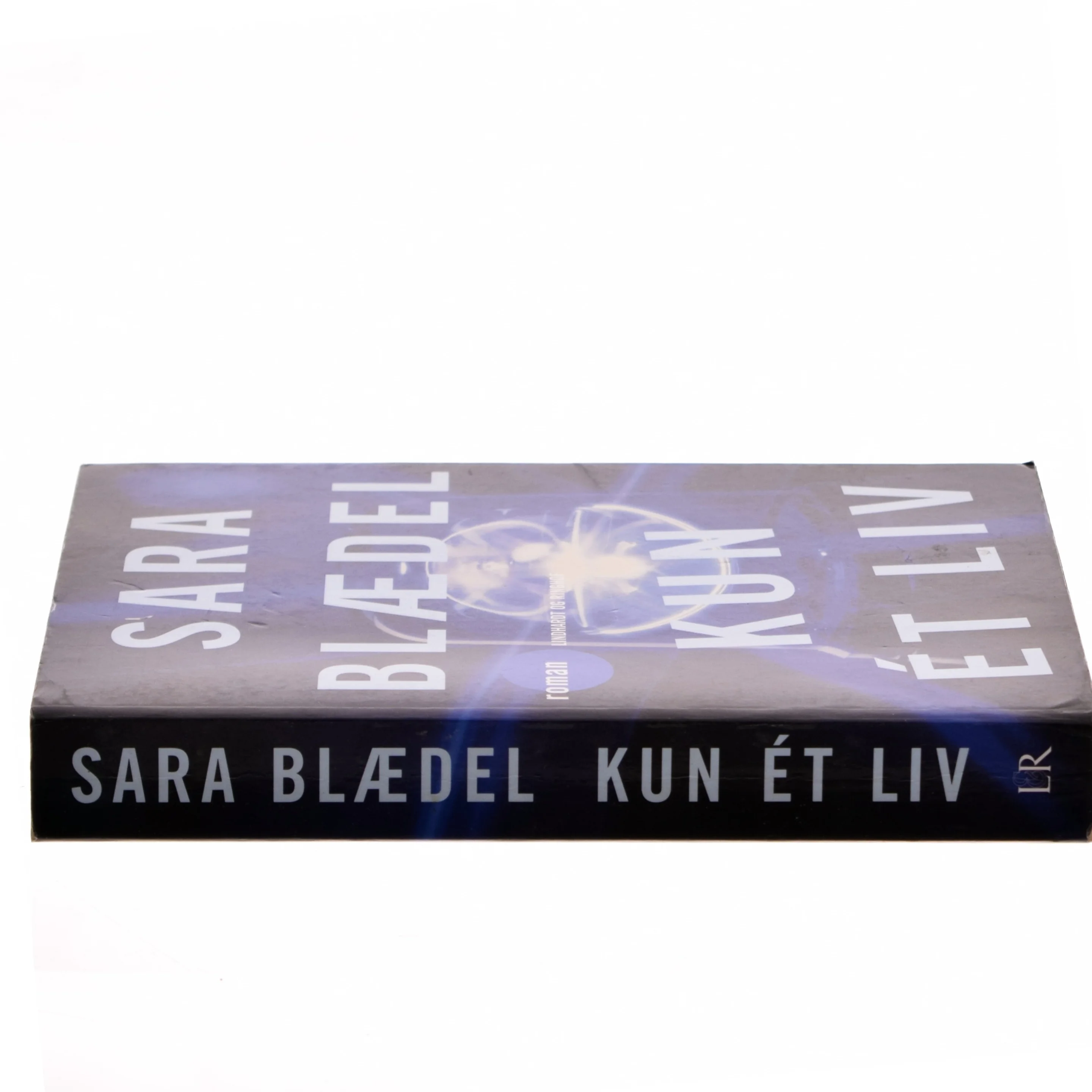 Kun ét liv : roman af Sara Blædel (Bog)