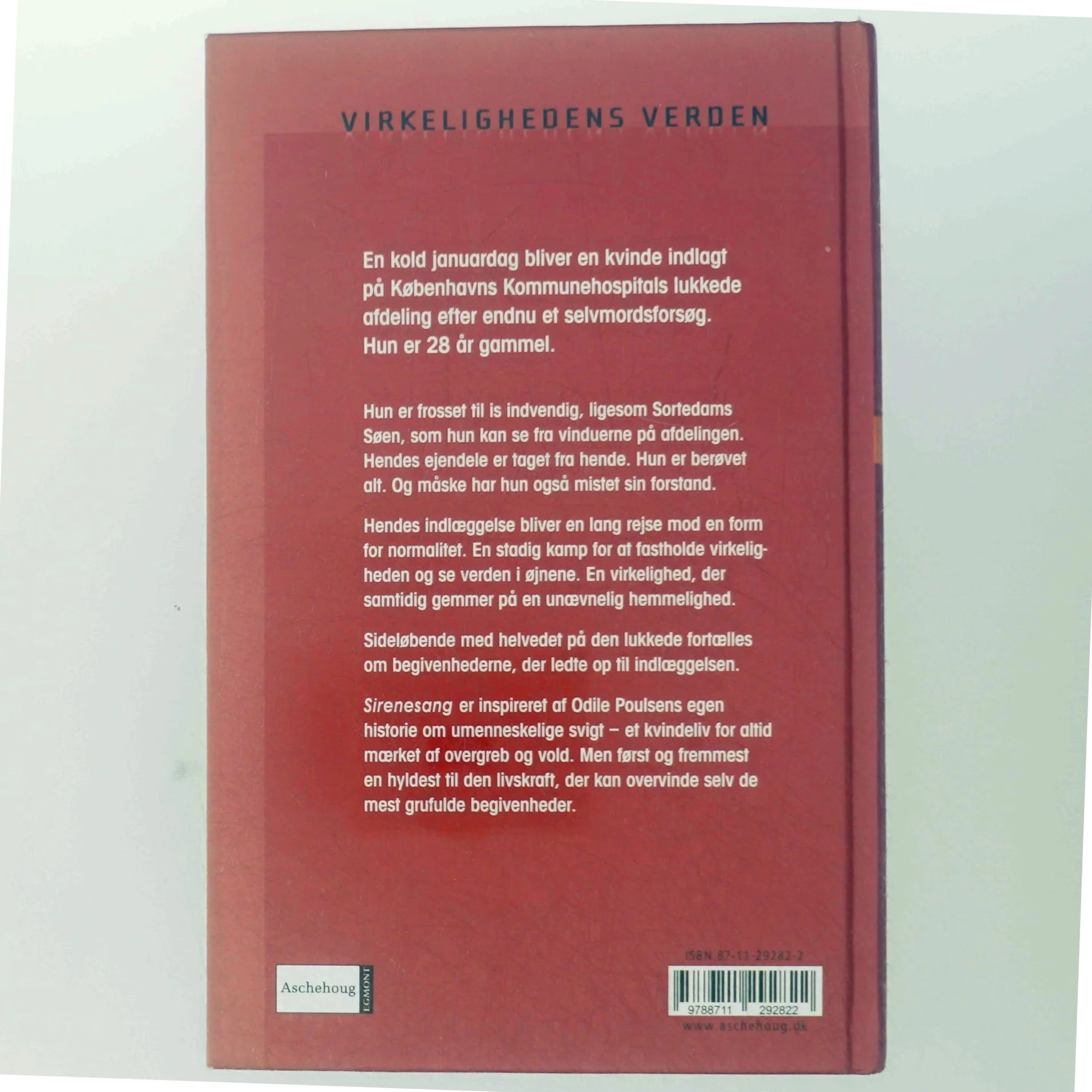 Sirenesang : en fortælling om at overleve vanvid af Odile Poulsen (f. 1967) (Bog)