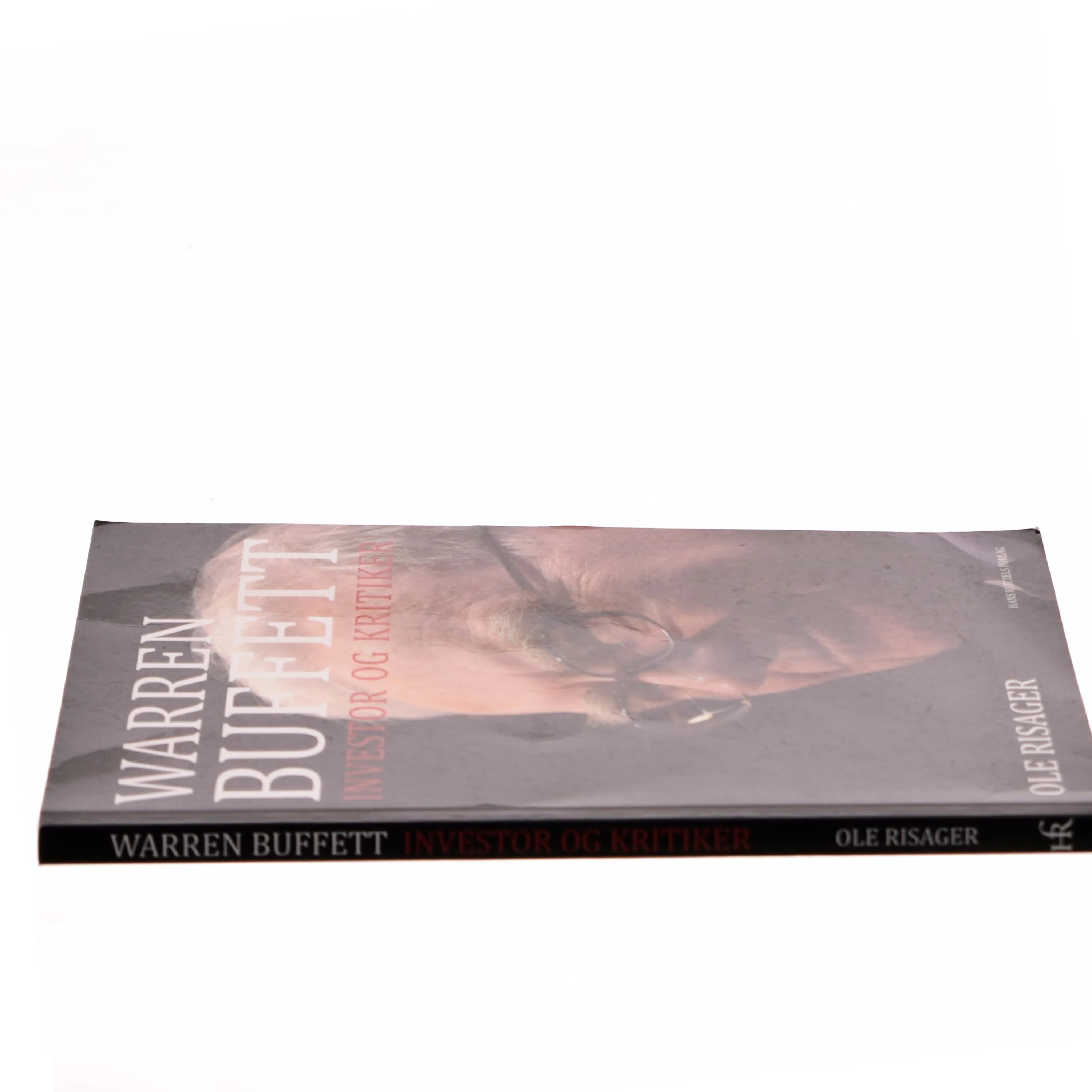Warren Buffett: Investor og Kritiker af Ole Risager (Bog)