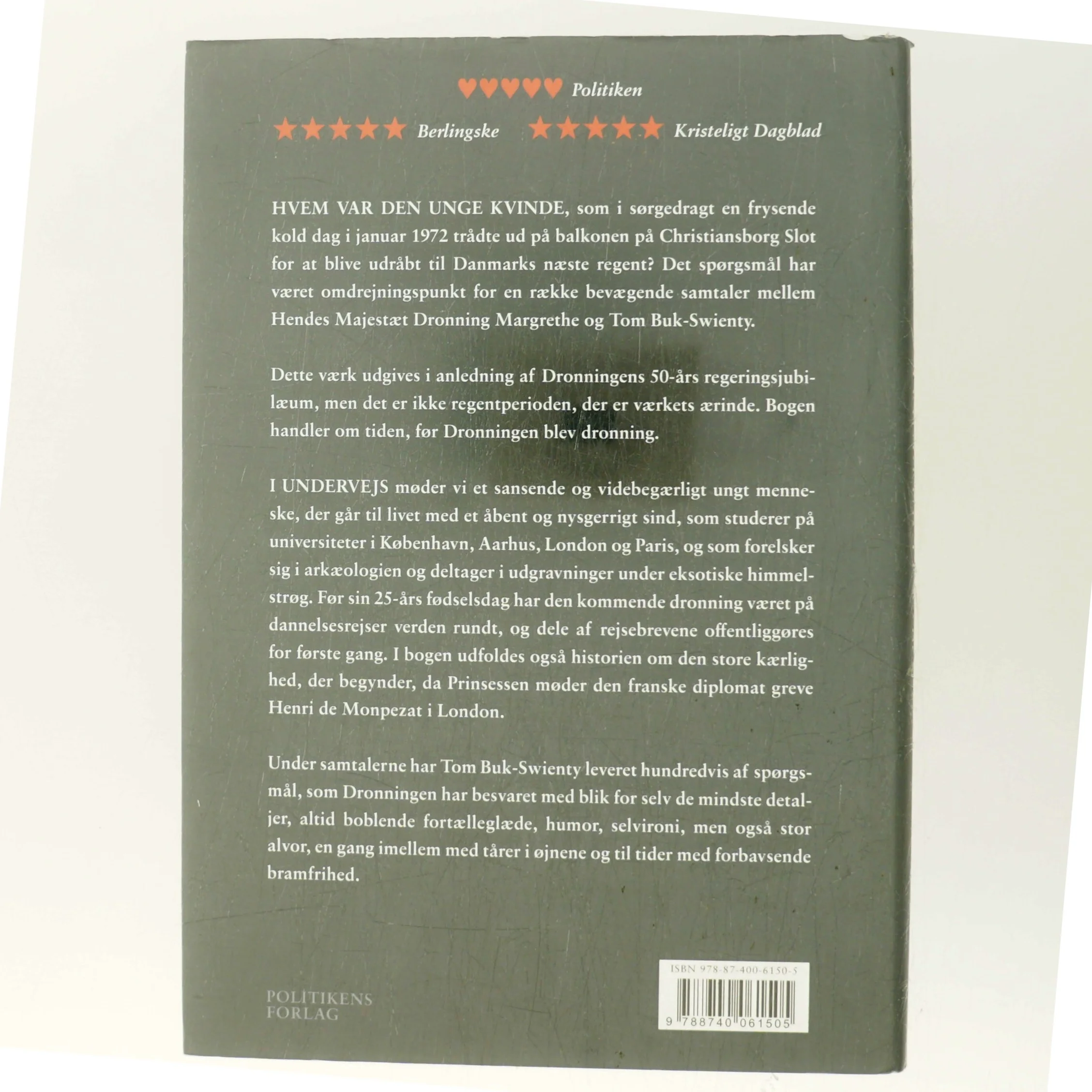 Undervejs : erindringer 1940-1972 af Margrethe II (Bog)