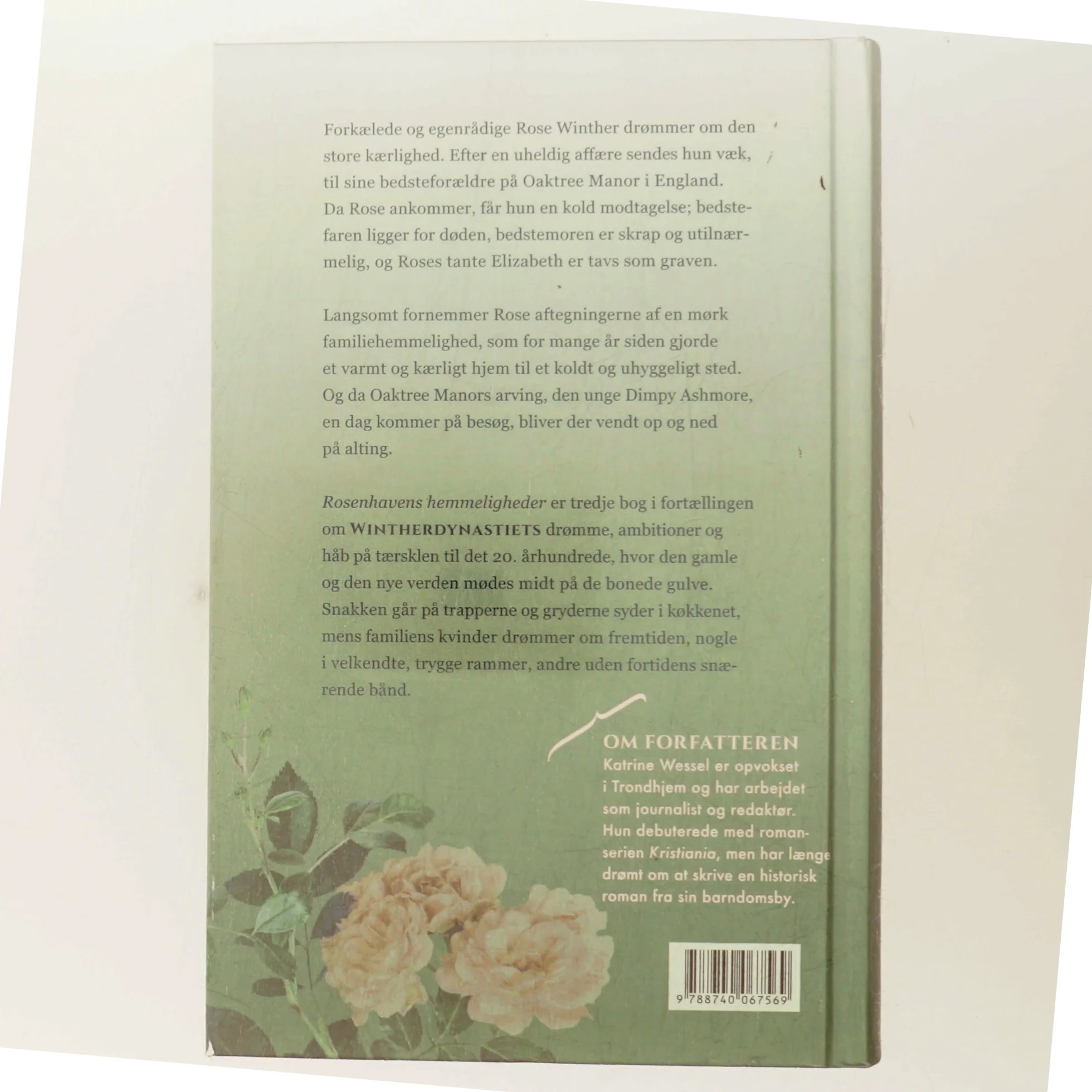 Rosenhavens hemmeligheder af Katrine Wessel (Bog)