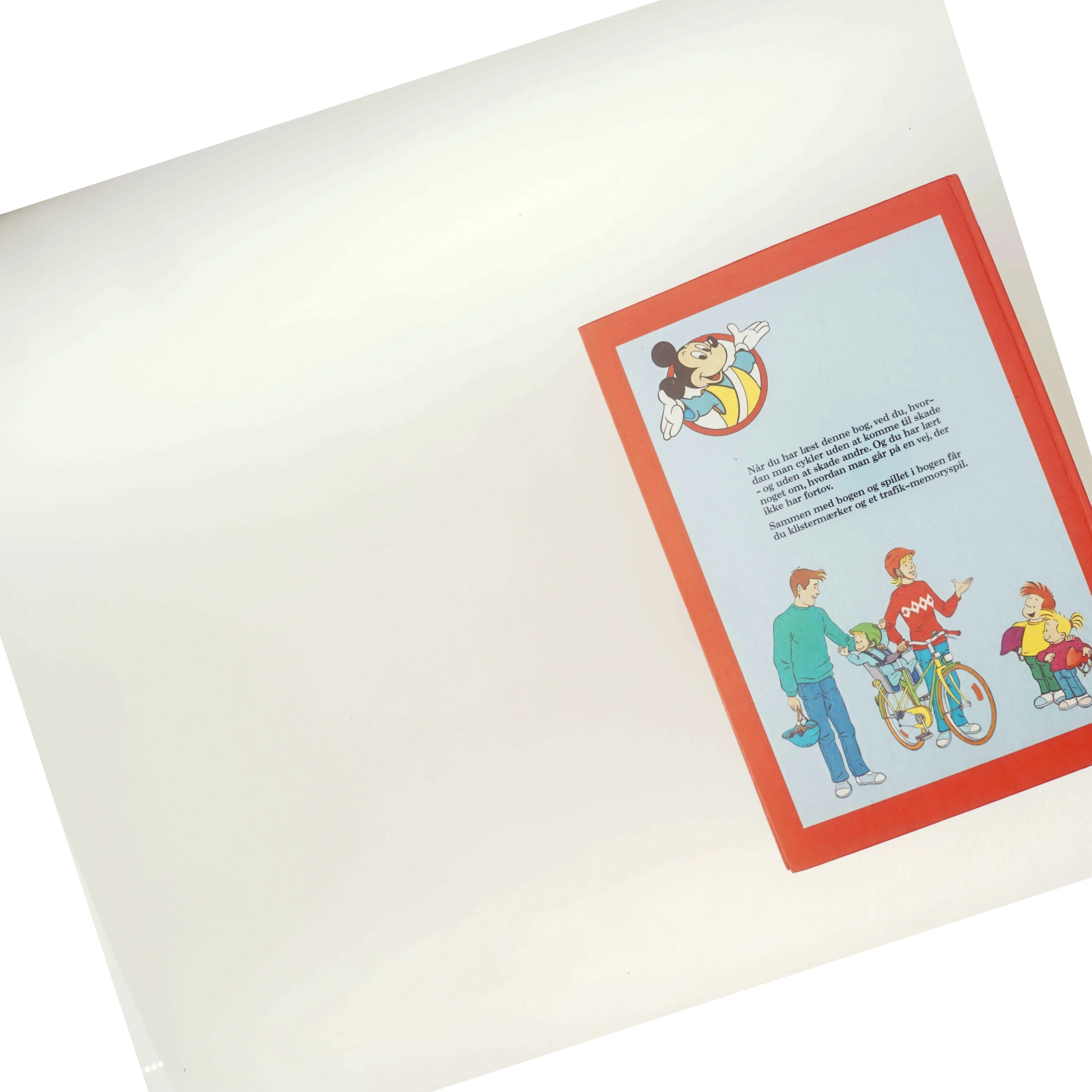 Disney trafikrelateret bog og spil