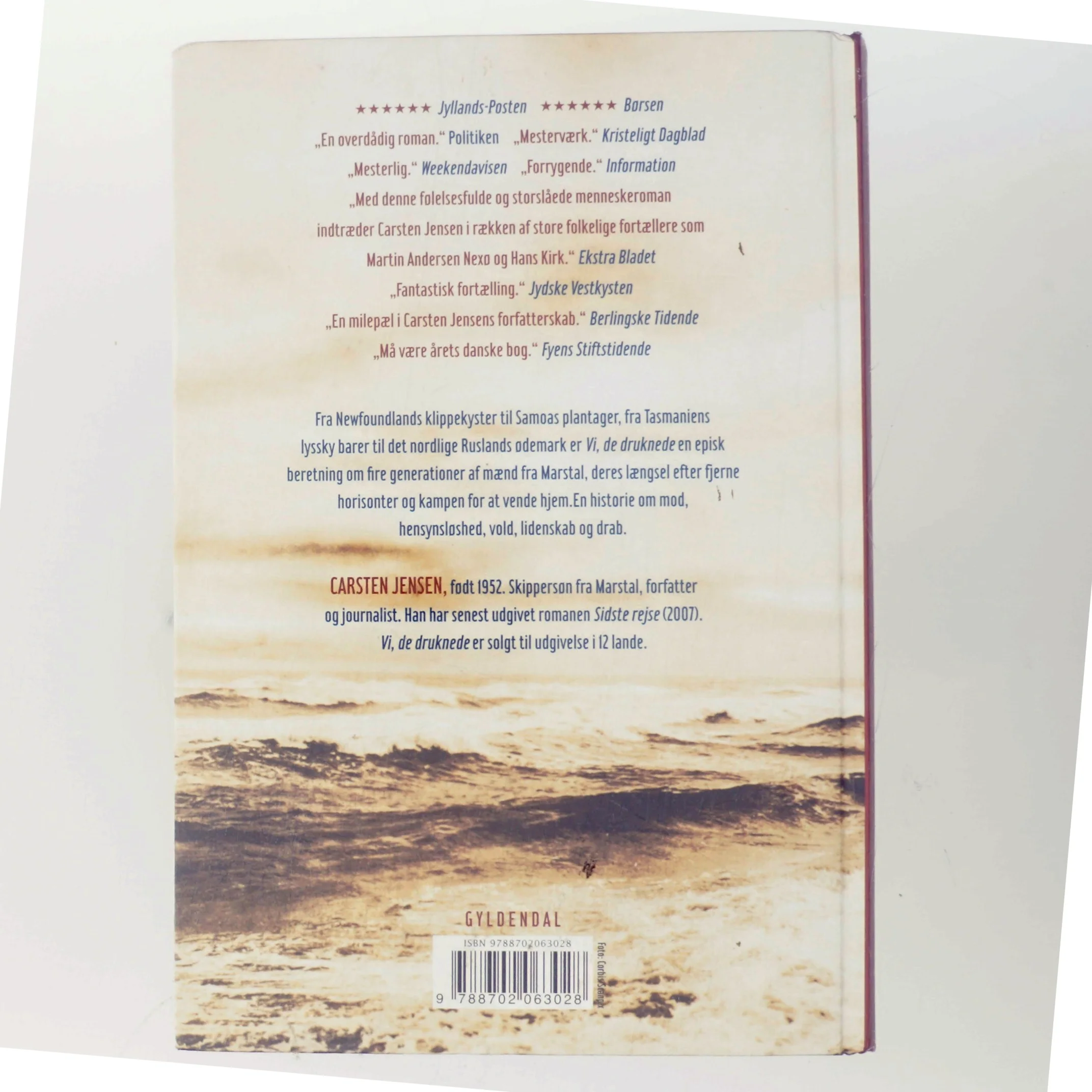 Vi, de druknede : roman af Carsten Jensen (f. 1952) (Bog)