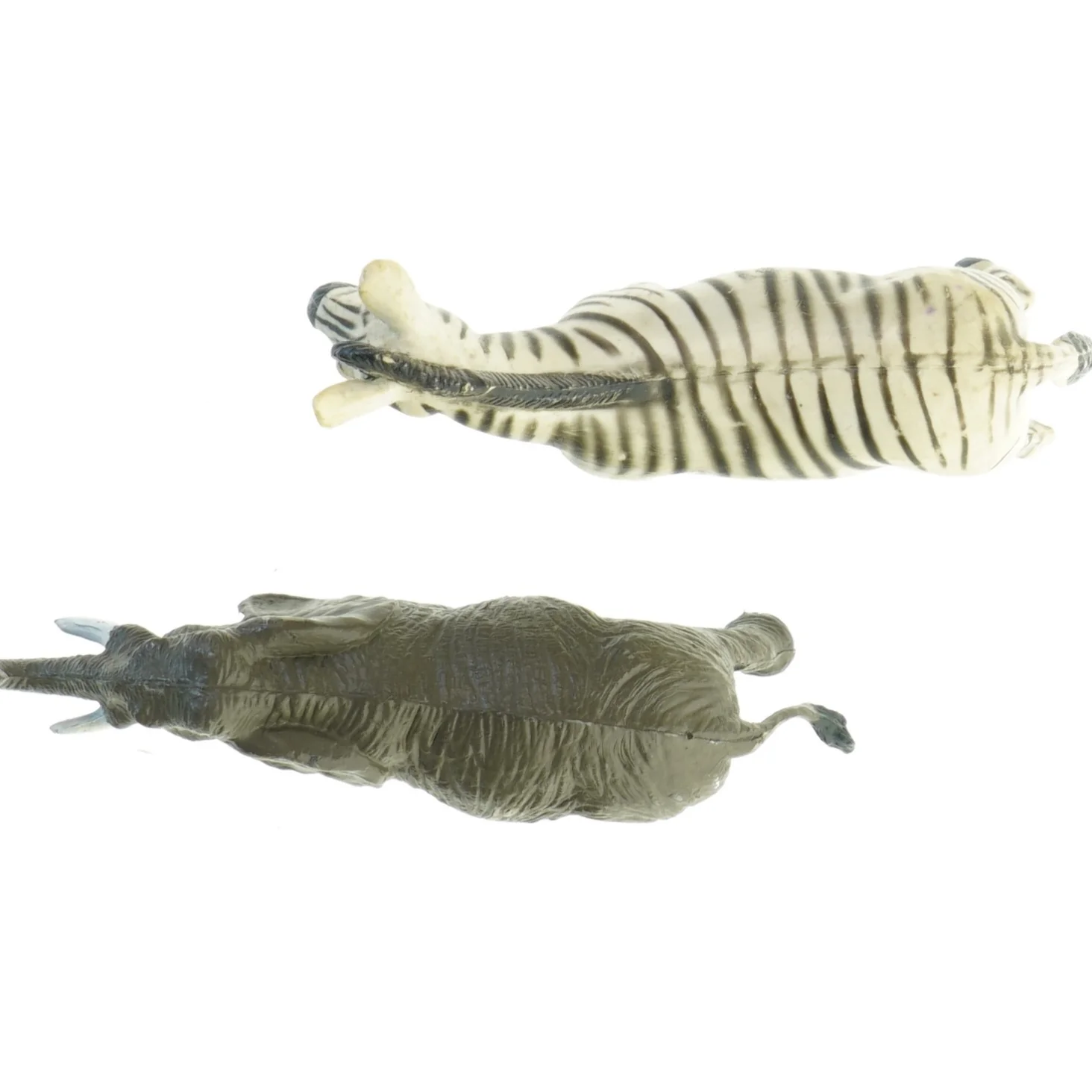 Lejetøjs figurer (str. 13x11 cm)