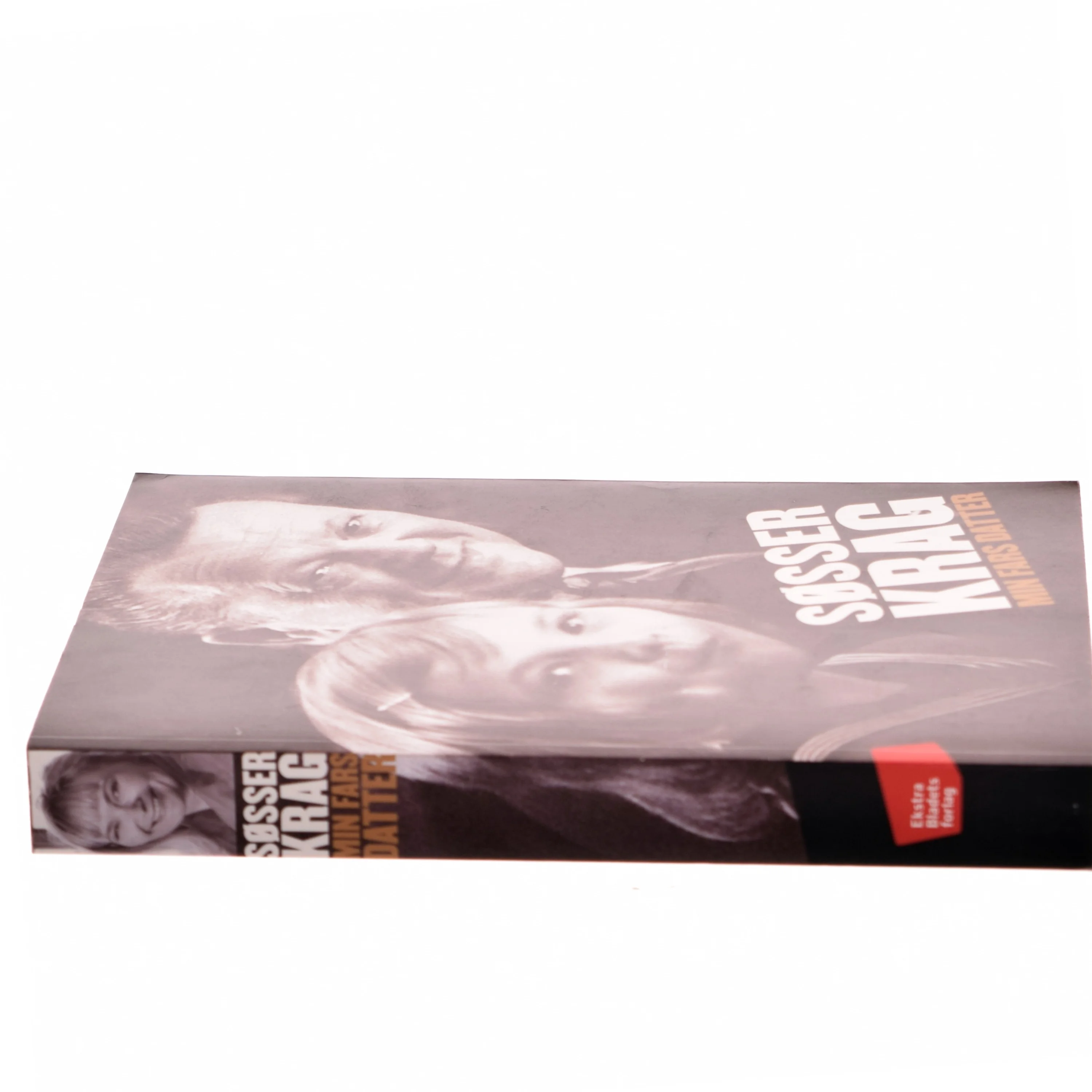 Min fars datter af Søsser Krag (Bog)