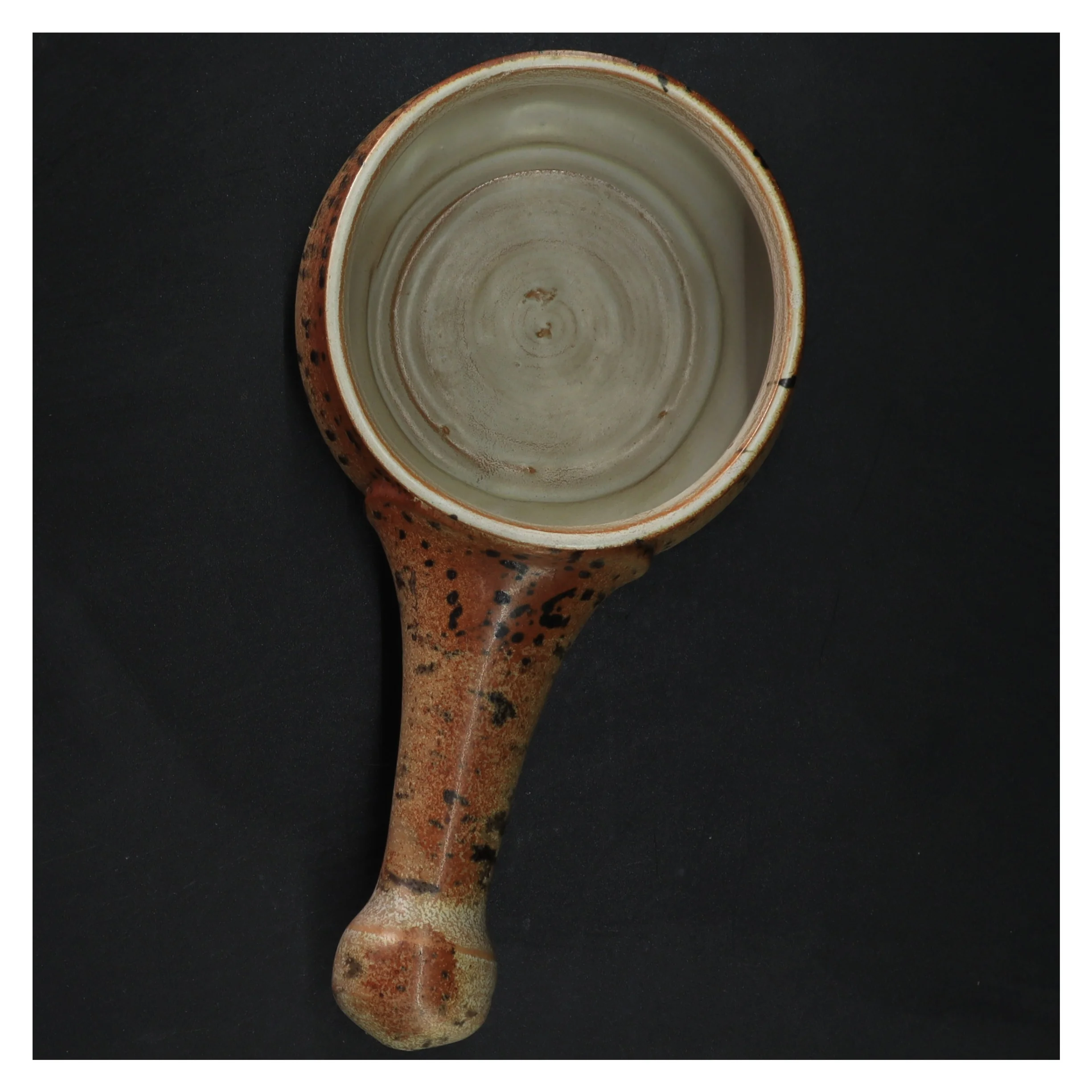 Keramik suppeske (str. 13 cm i diameter. 8 cm høj)