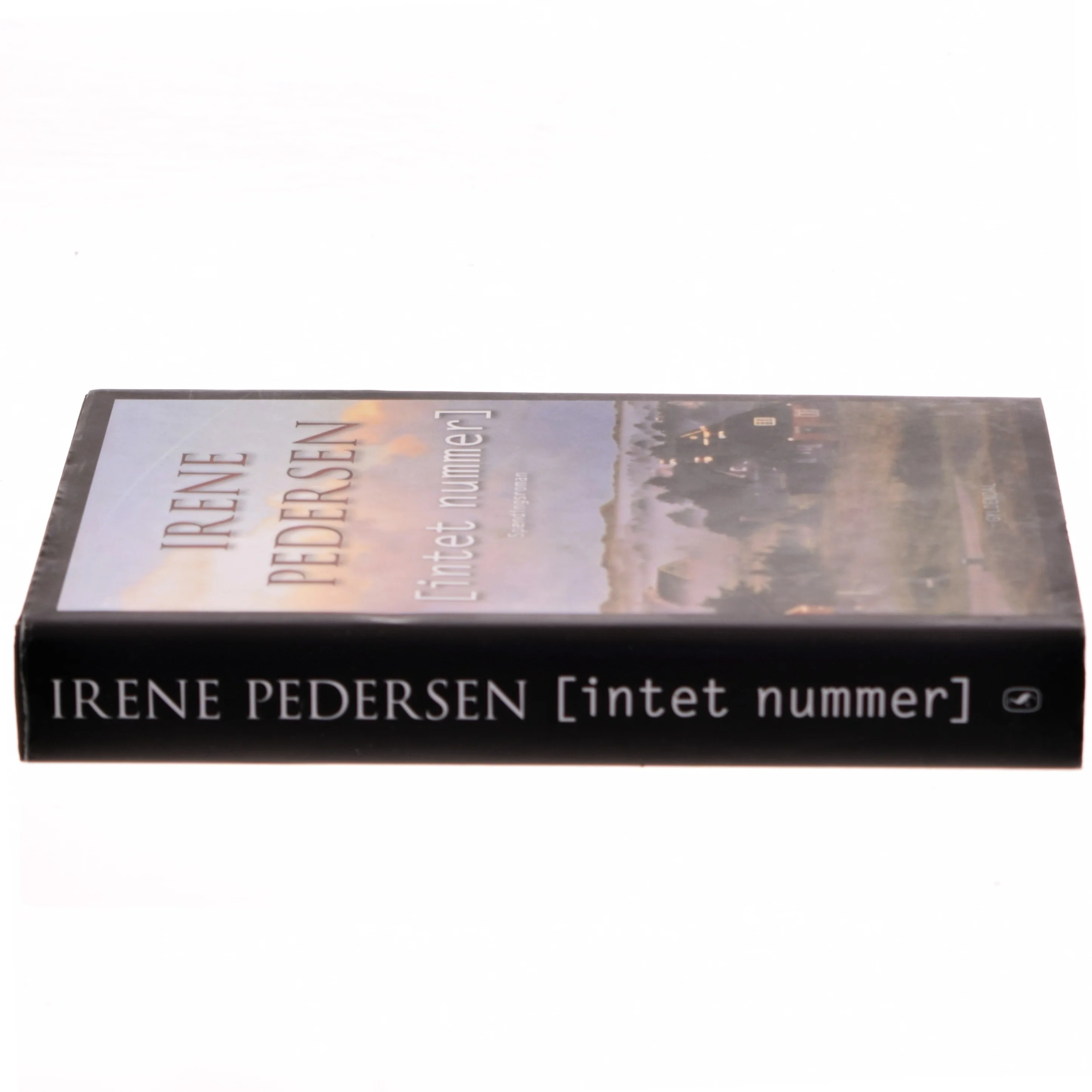 (Intet nummer) : spændingsroman af Irene Pedersen (f. 1952) (Bog)
