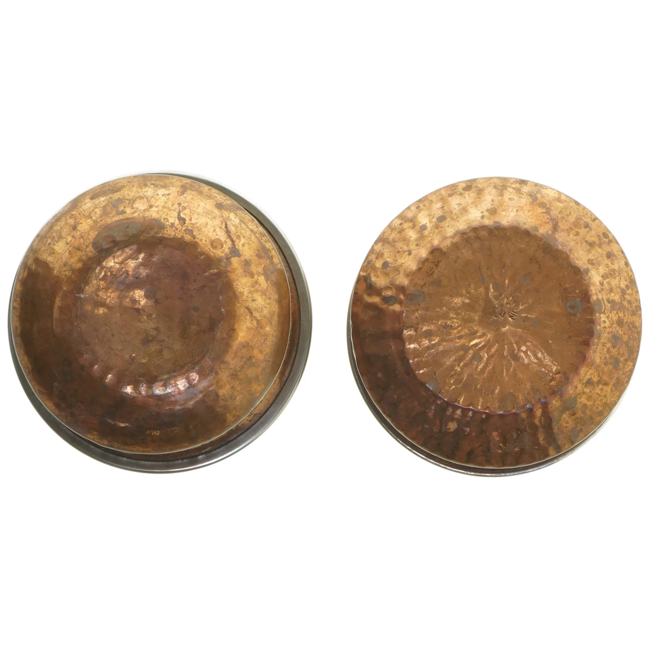 Rustikke skåle af kobber (str. ø 13 cm, 2 styk cm)