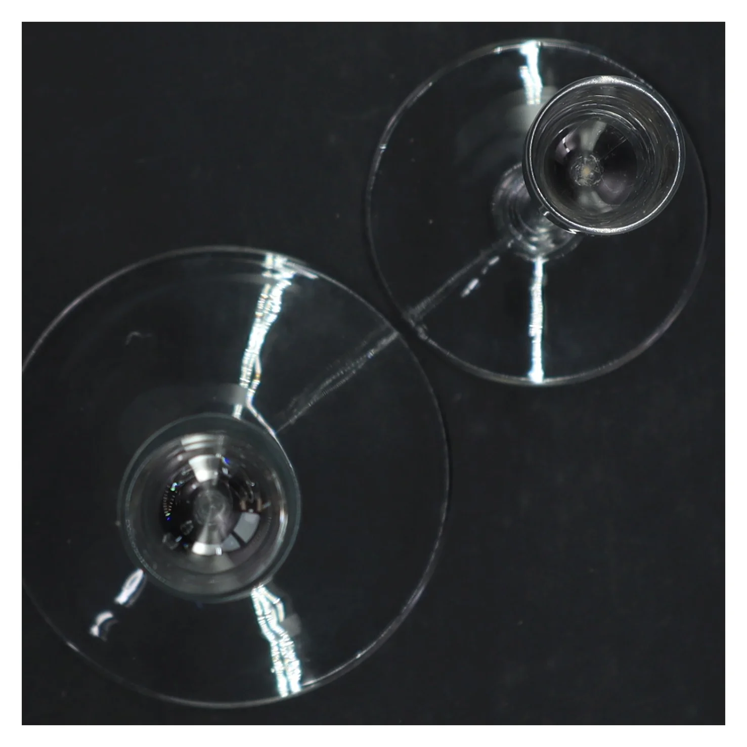 lysestager (str. 30 og 20 cm. 3 cm i diameter)