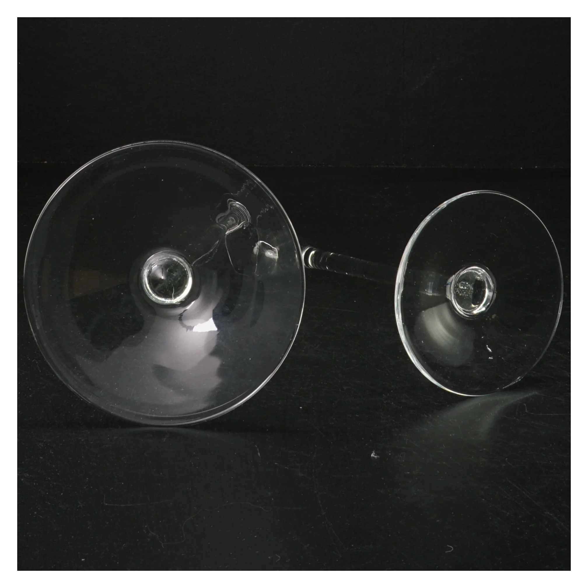 lysestager (str. 30 og 20 cm. 3 cm i diameter)