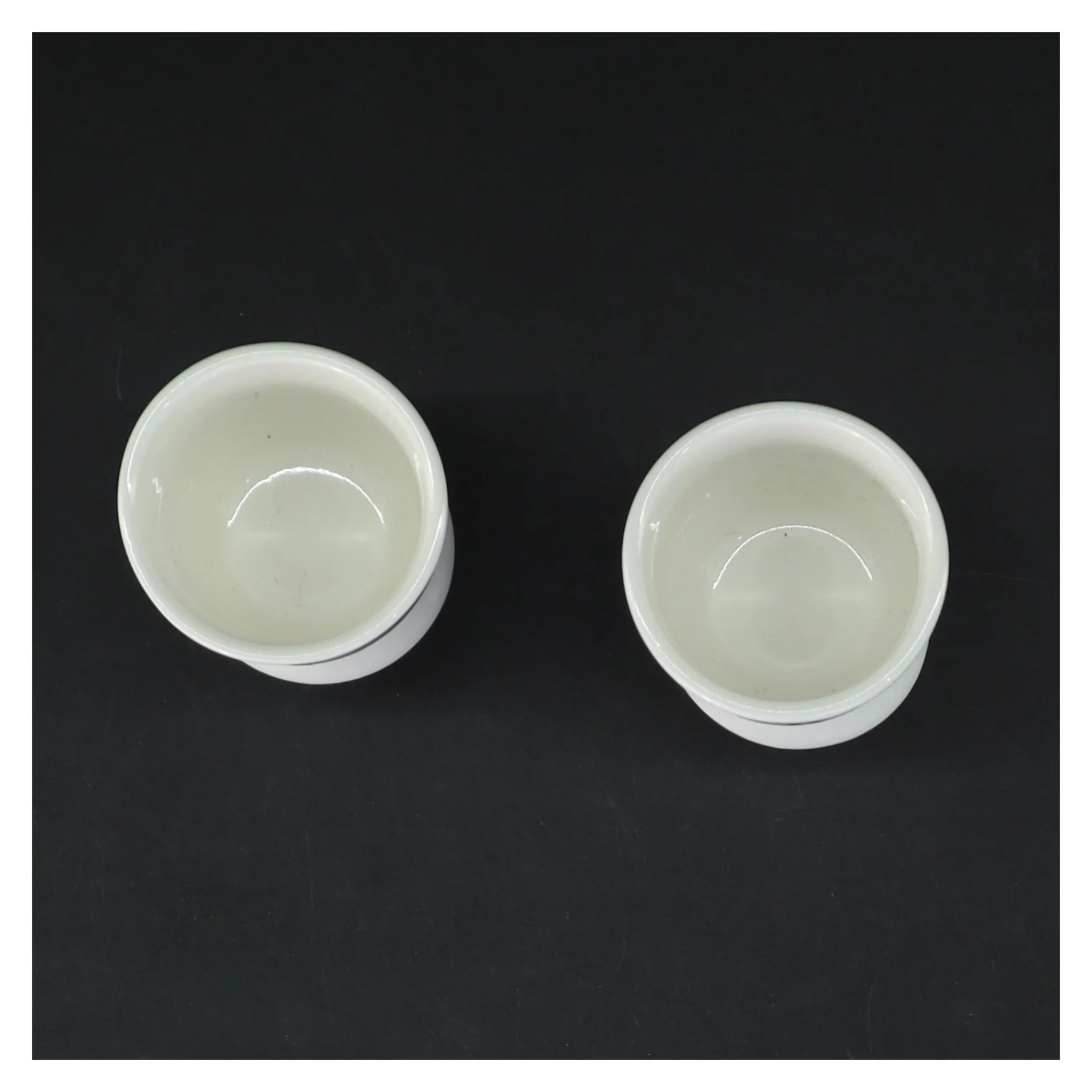 Æggebægre med dansk motiv (str. Ø 5 cm længde 6,5 cm)