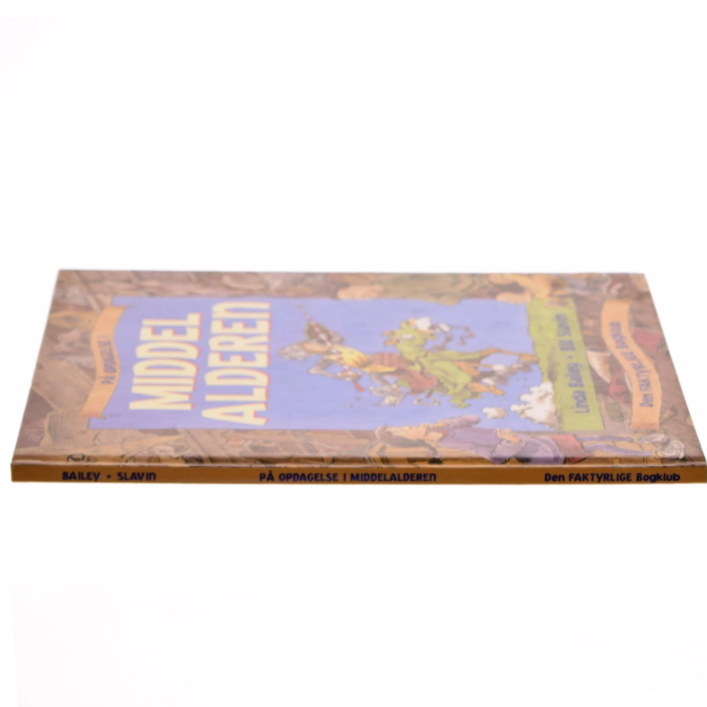 Bog om middelalderen fra Den FAKTYRLIGE Bogklub