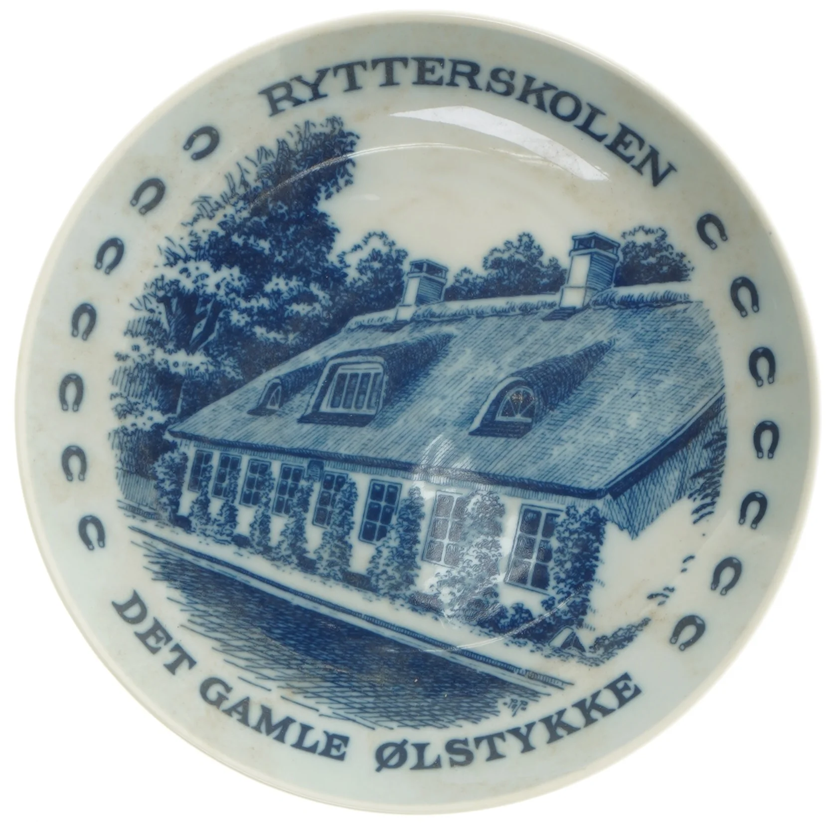 Mindeplatte Rytterskolen 1982 fra Lise Porcelain (str. Ø 19,5 cm)