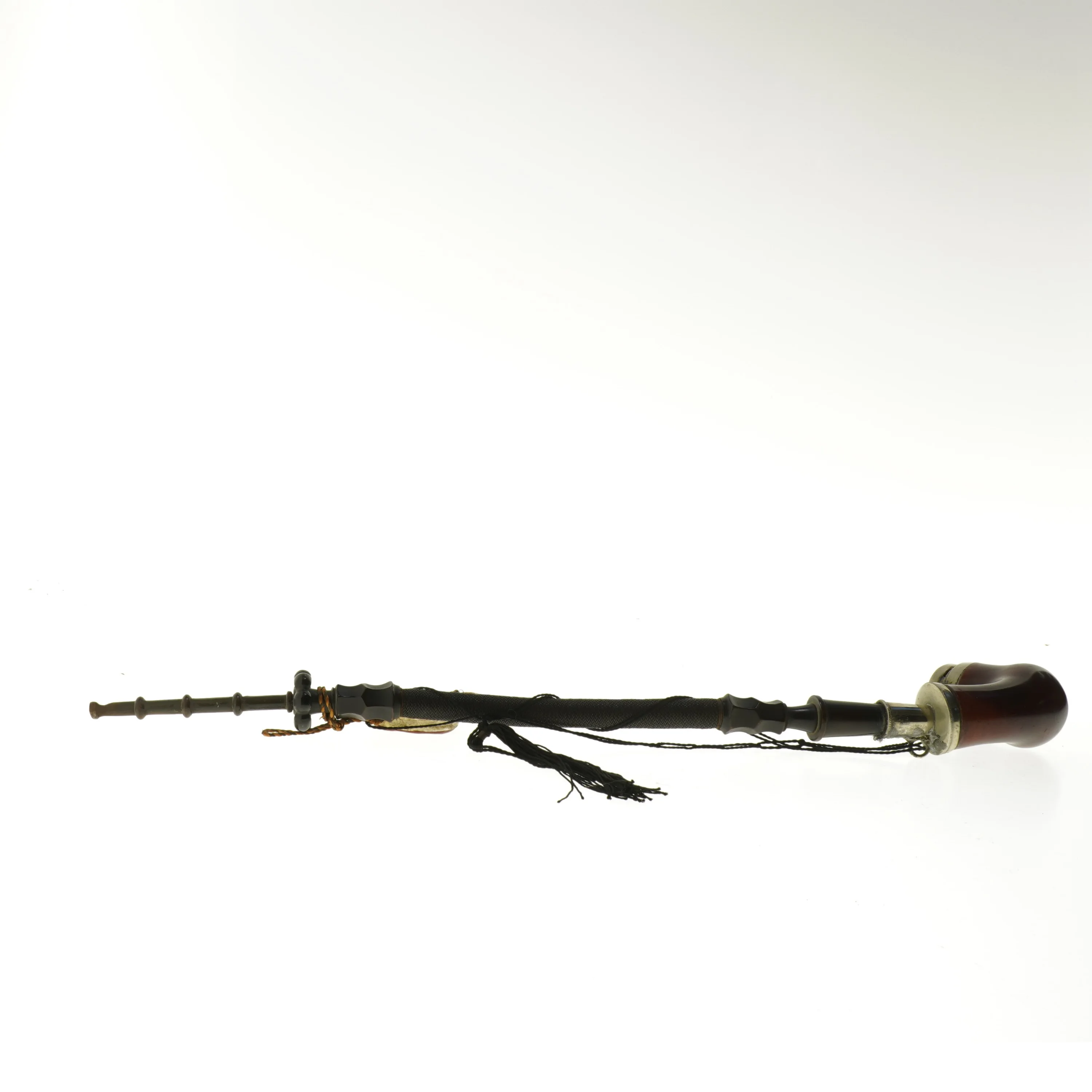 Dekorativ lang pibe (str. 51x9 cm)