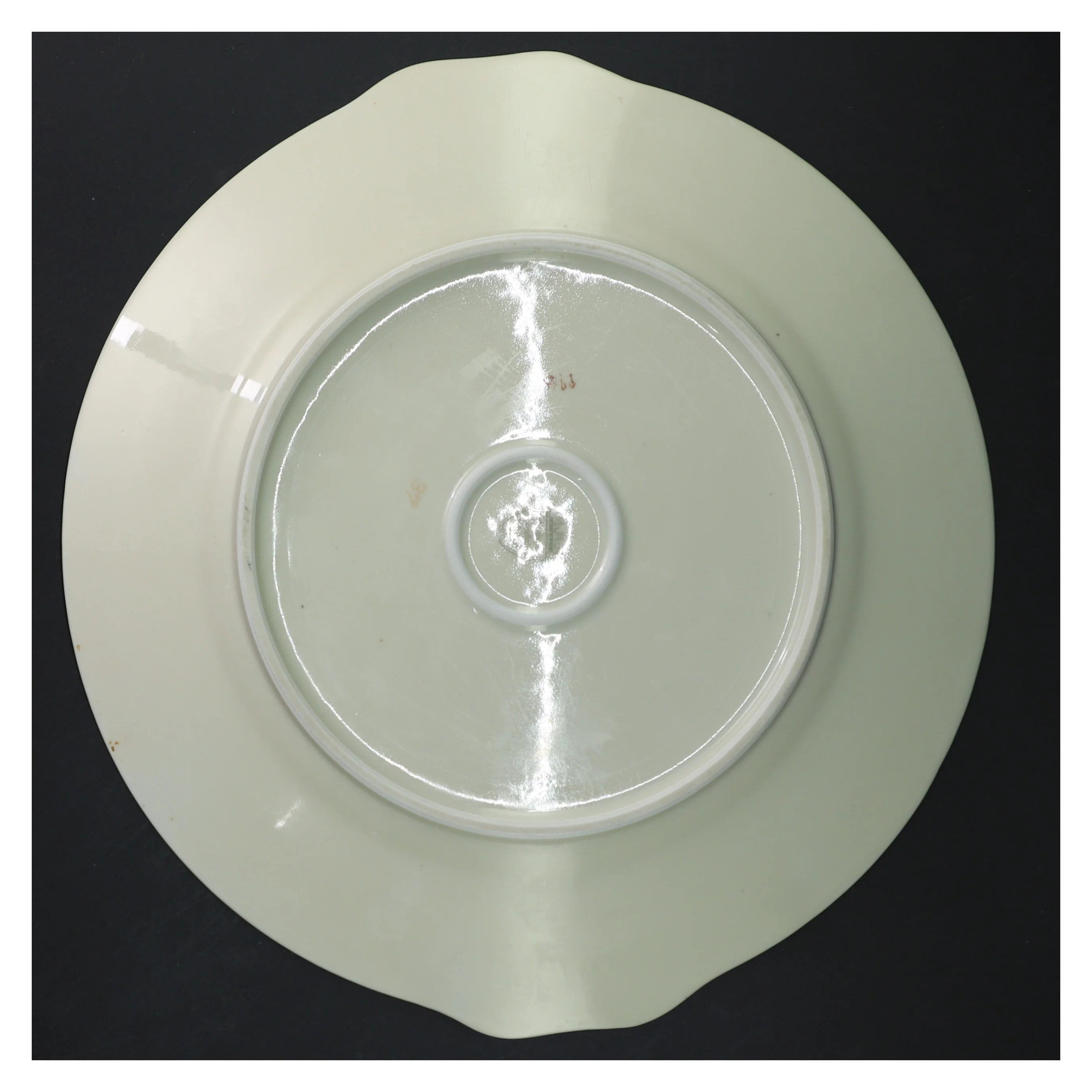 Dekorativ porcelænsfad med blomstermotiv fra KPM (str. Ø 26 cm)