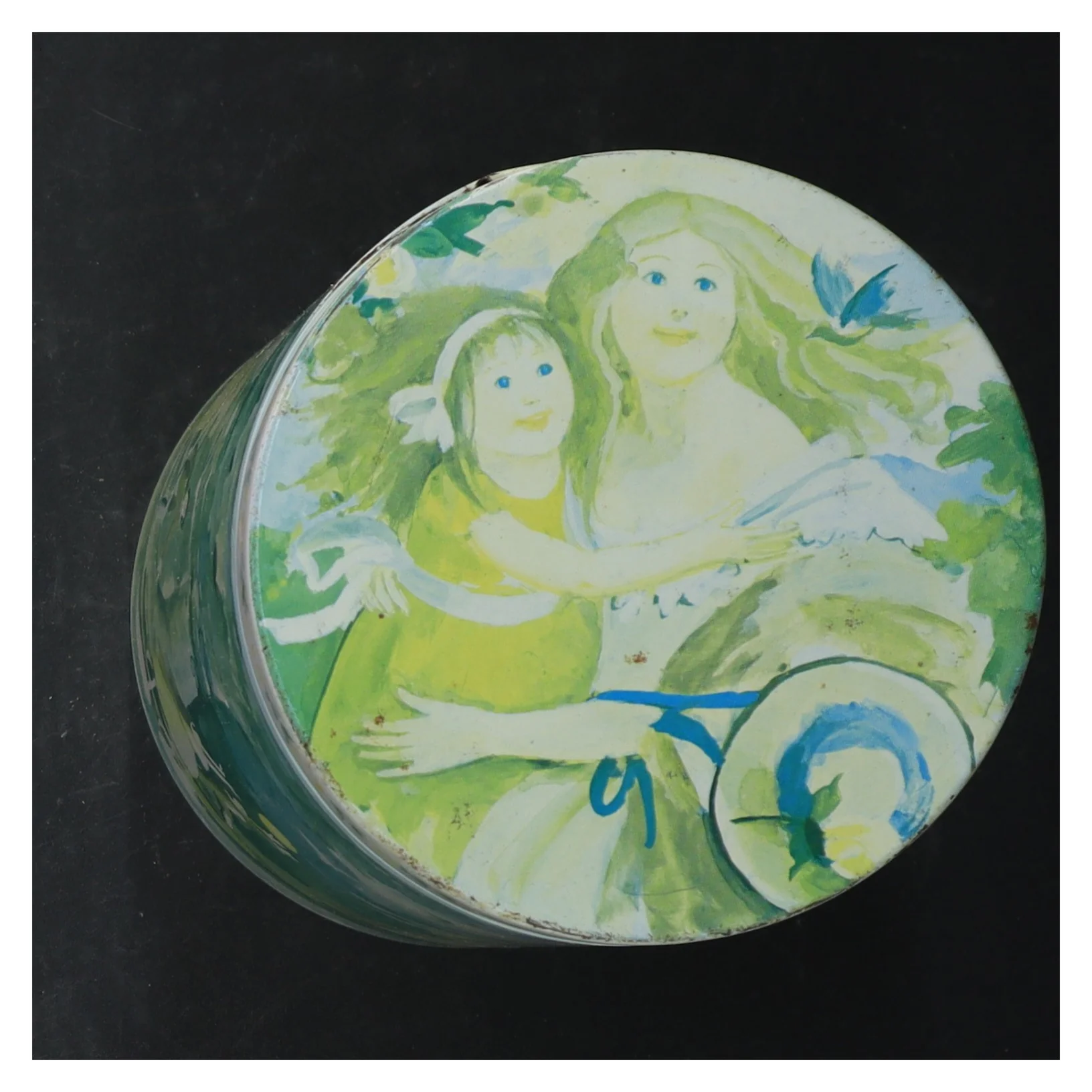 Irma kunstdåse, Maggi Baaring