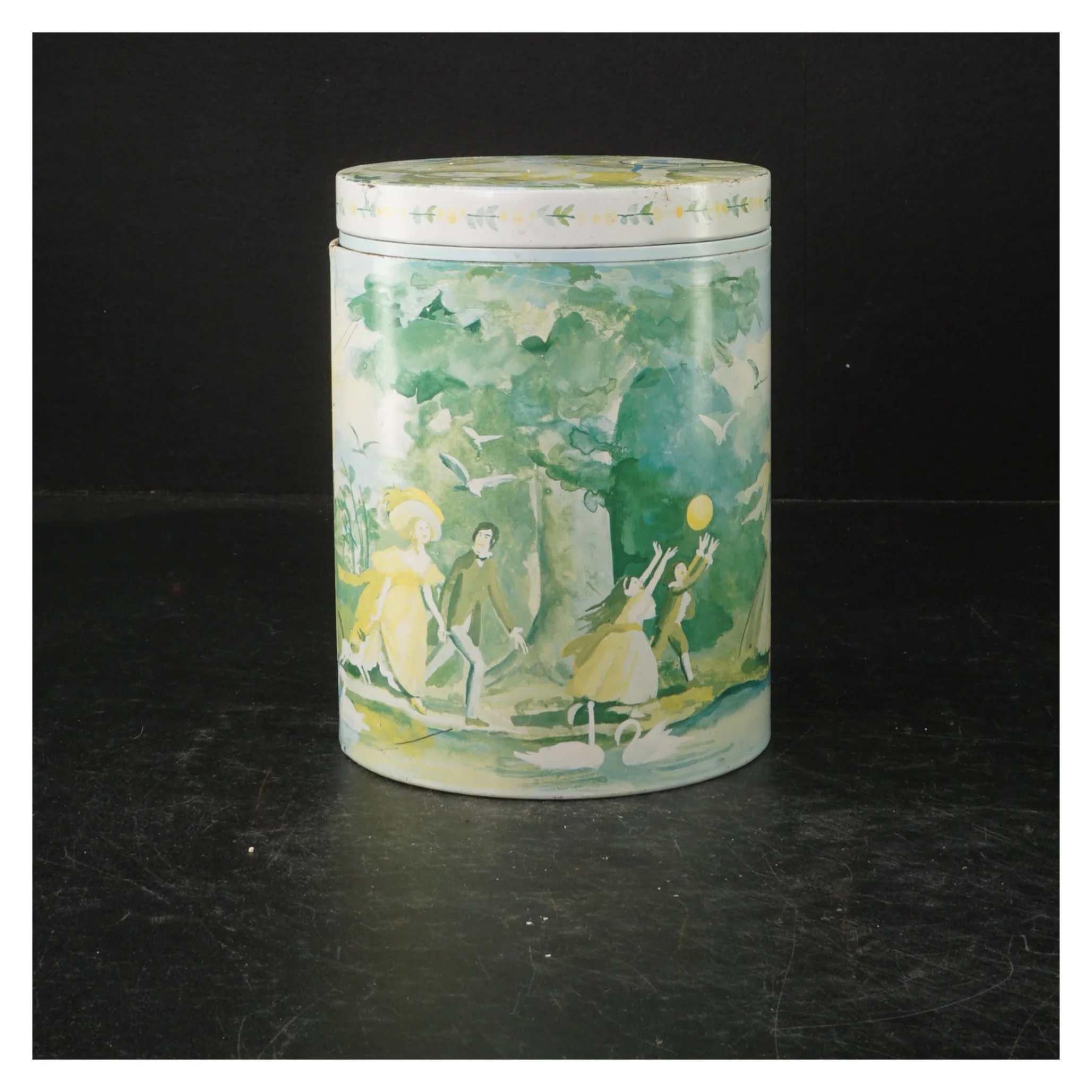 Irma kunstdåse, Maggi Baaring