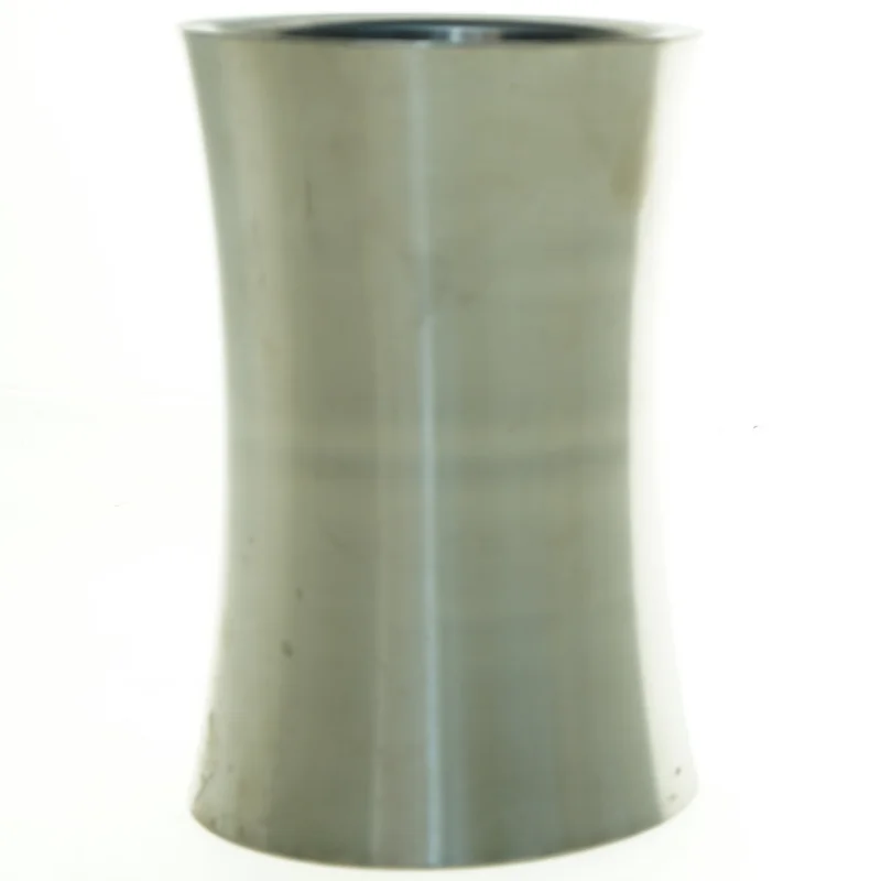 Metallisk vase (str. 20 x 13 cm)