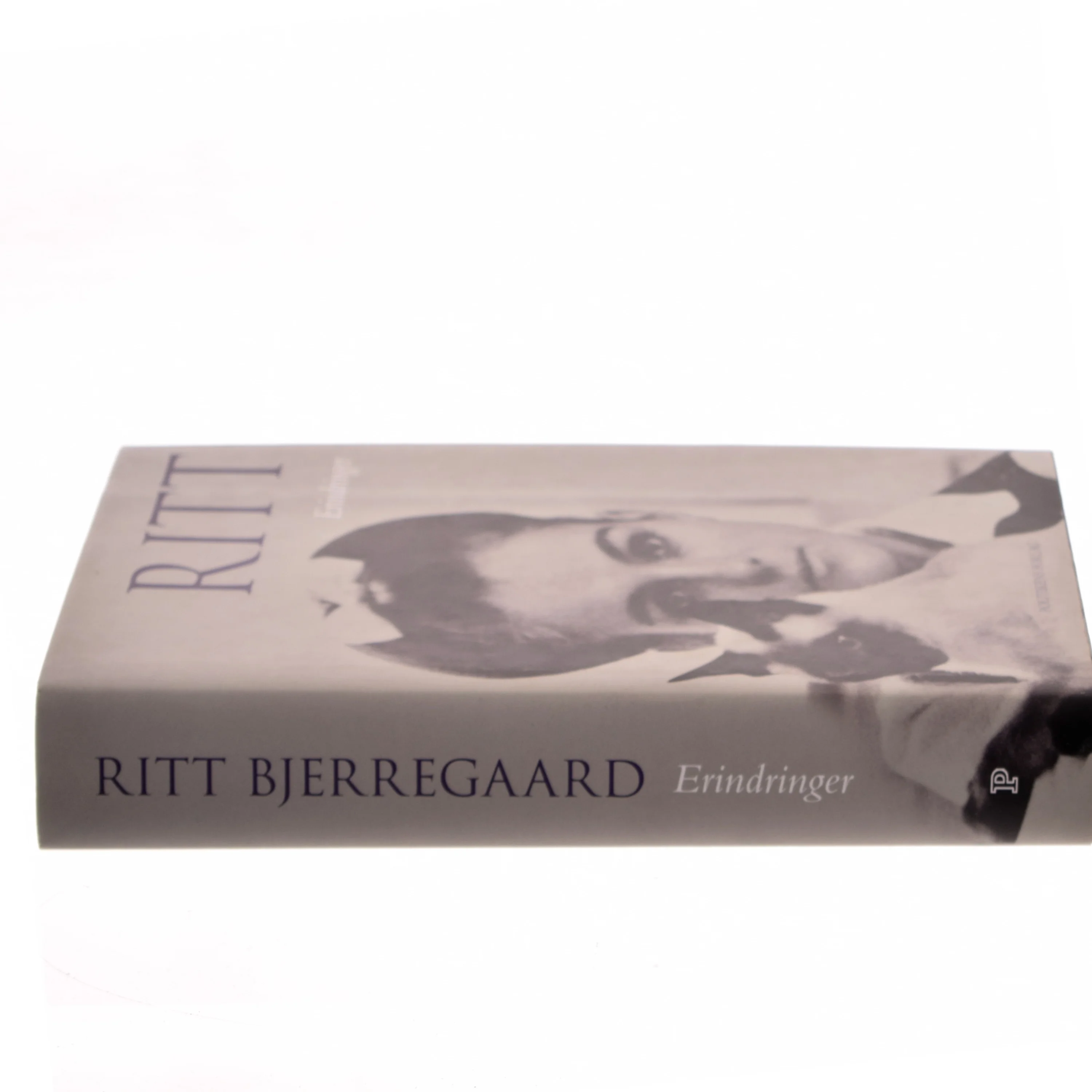 Ritt : erindringer af Ritt Bjerregaard (Bog)