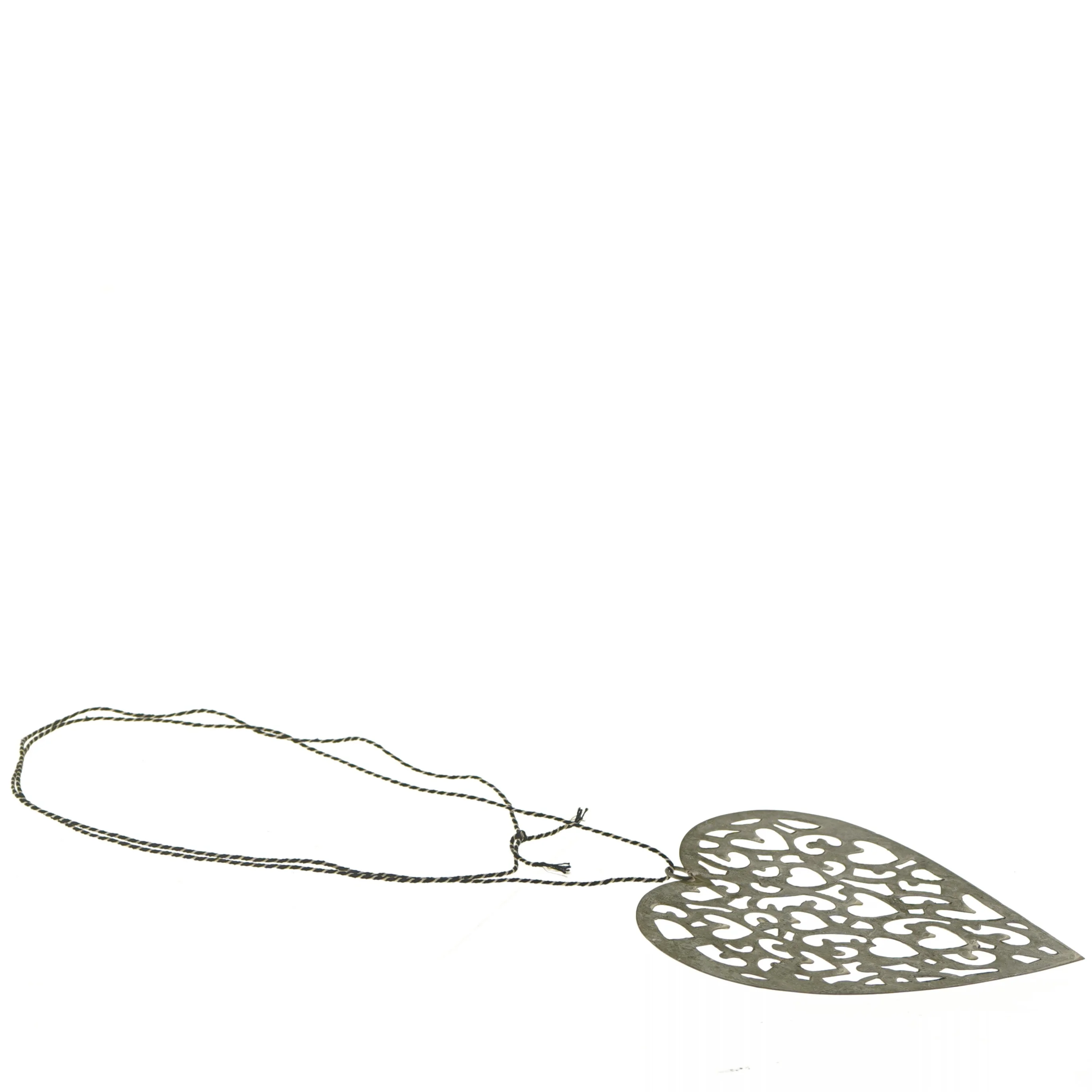 Hjerteformet metal dekoration (str. 15x15 cm)