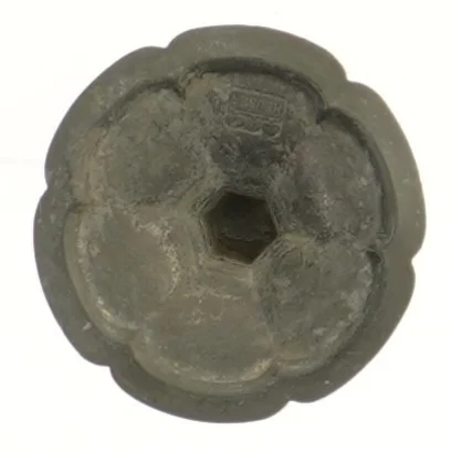 Lille lysestage i tin (str. 6 cm)