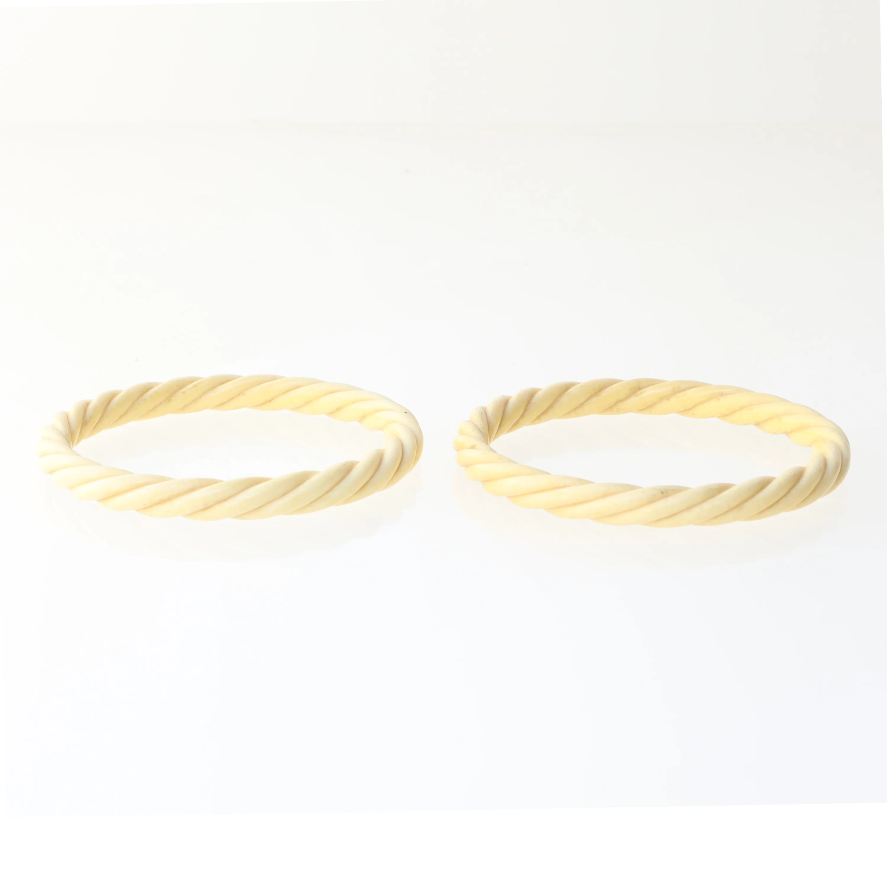 Servietringe i flettet design (str. Ø 8 cm)