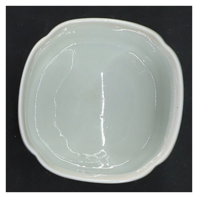 Porcelæn krus med sommerfugle fra Royal Copenhagen (str. 6x5,5 cm)