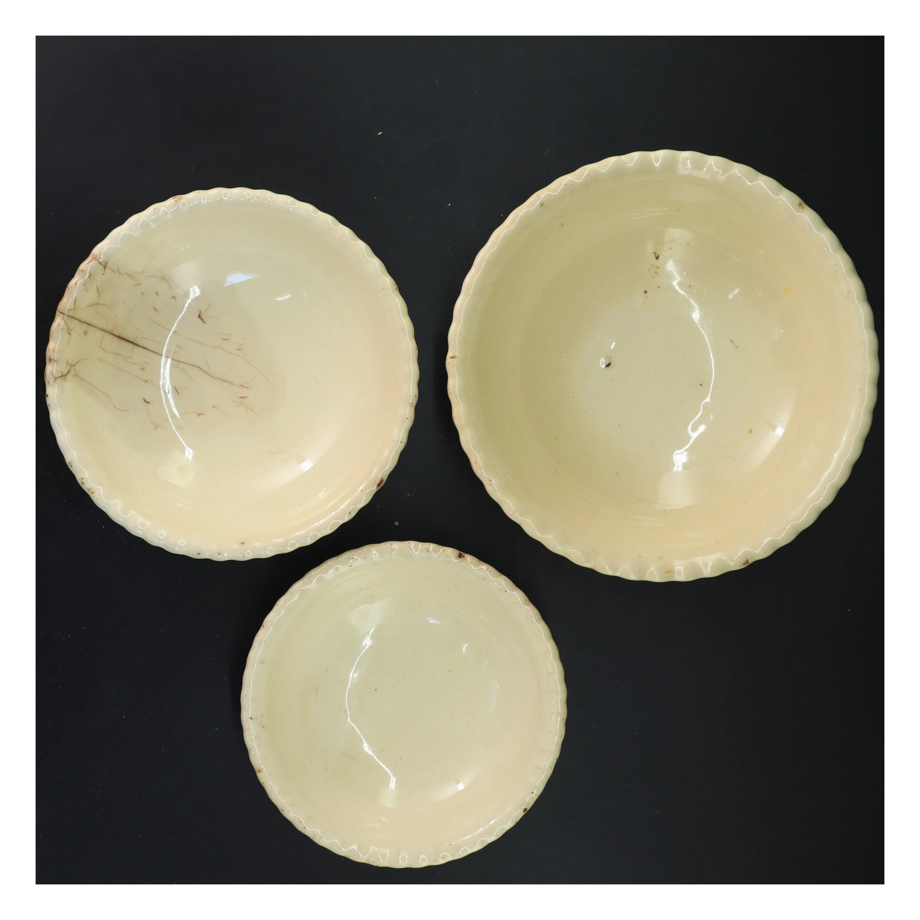 Sæt med skåle (str. Ø 26x7&ø23x7&ø20x5&ø17x4&ø15x4 cm)