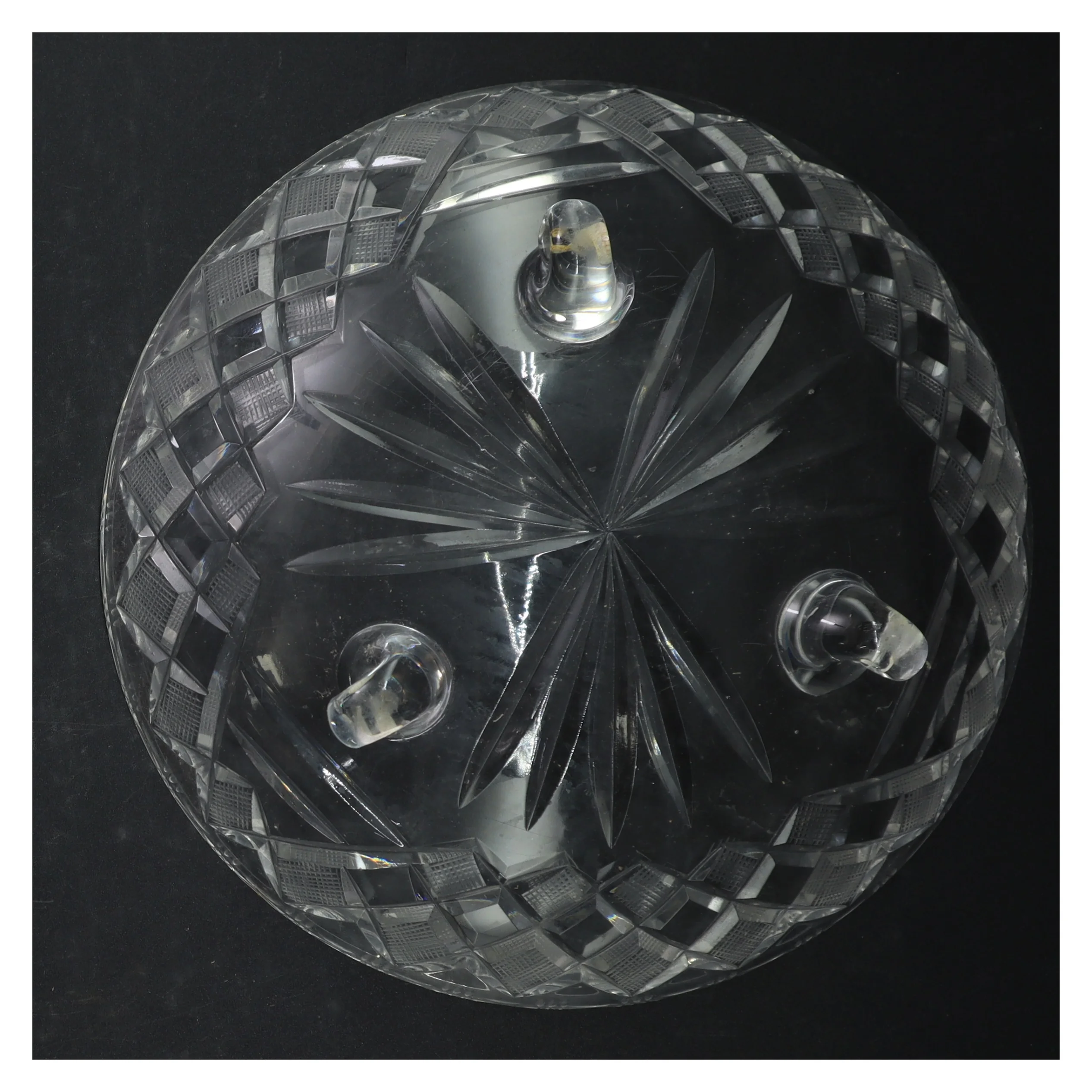 Krystal skål på fødder (str. Ø. 25 cm)