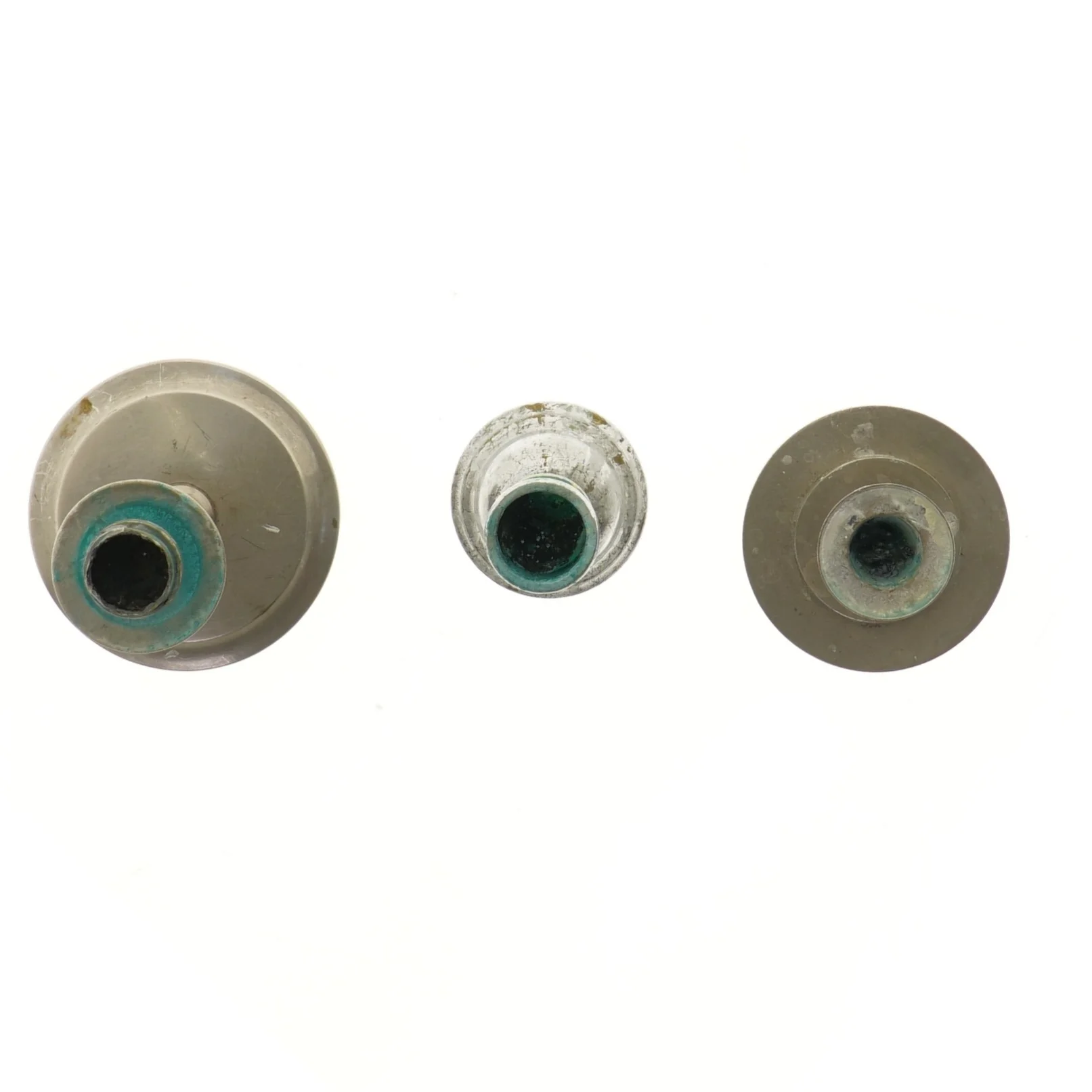 Sæt af lysestager (str. 17 & 12 & 5,5 cm)