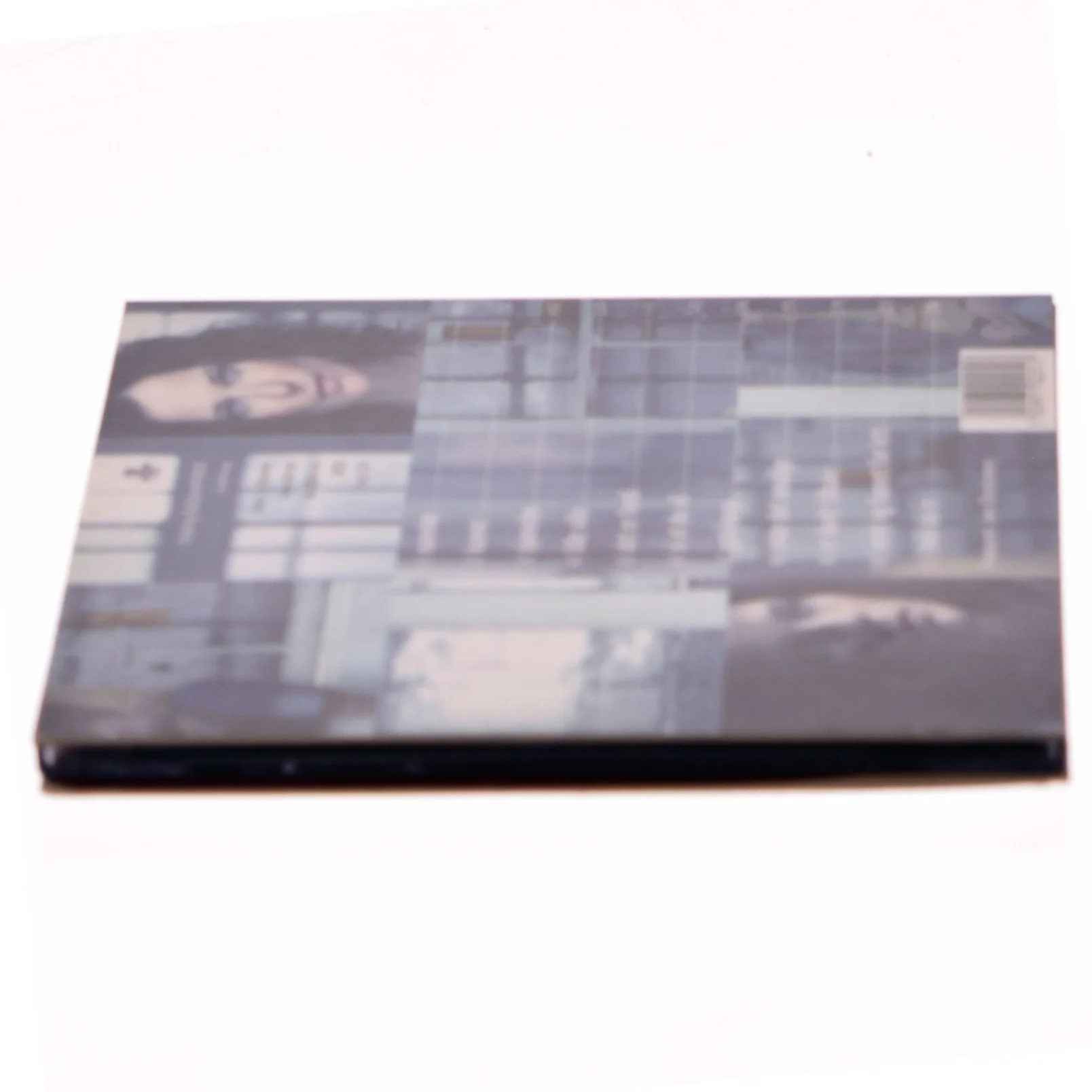 Kari Iveland - Vektløs CD fra Kirkeleg Kulturverksted