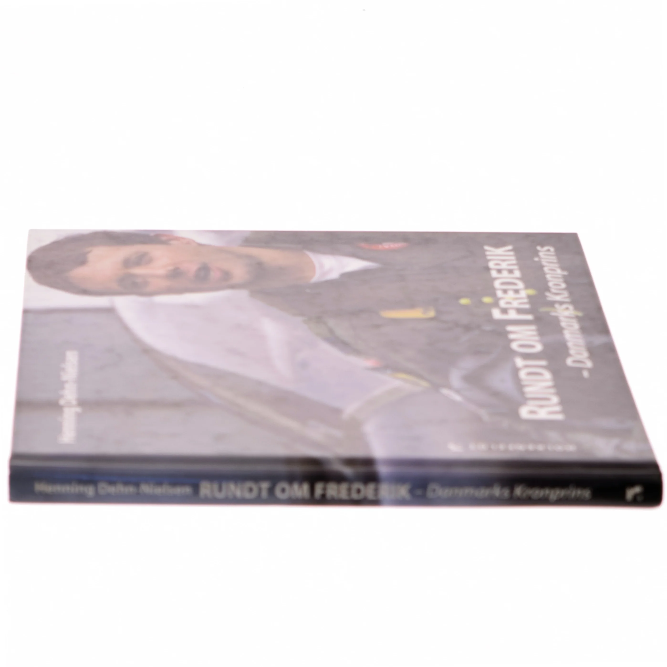 Rundt om Frederik : Danmarks kronprins af Henning Dehn-Nielsen (Bog)