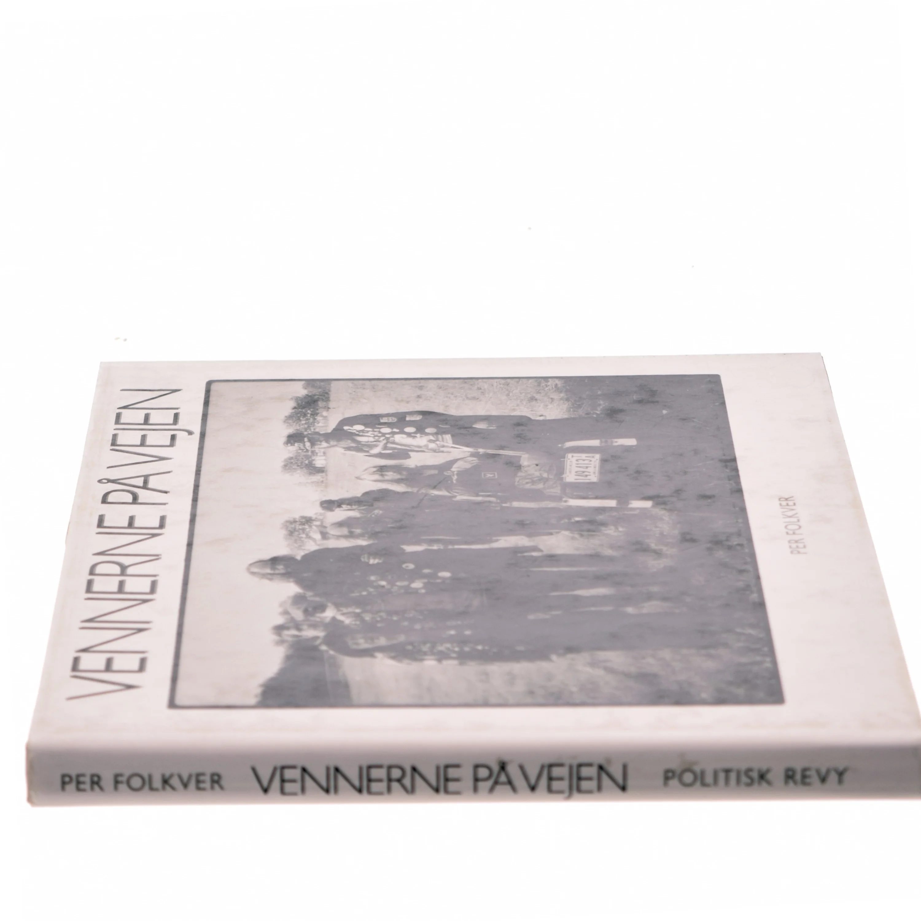 VENNERNE PÅ VEJEN af Per Folkver (Bog)