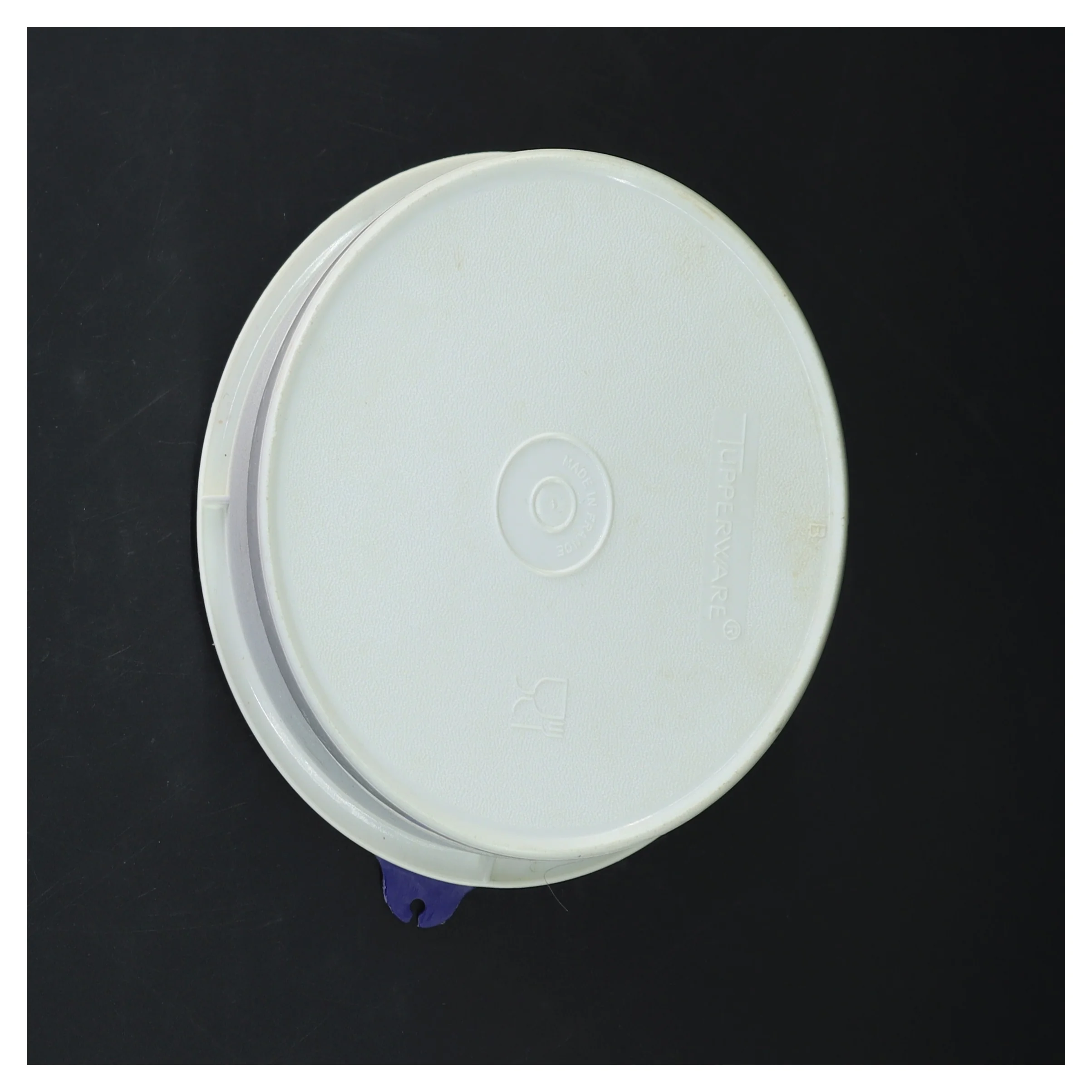 Tupperware opbevaringsboks med låg fra Tupperware (str. Ø 13 cm)