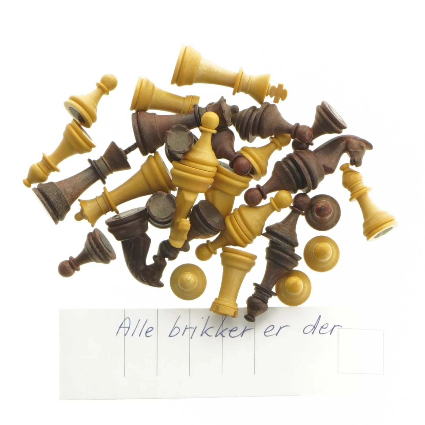 Magnetisk skakbrikker (str. 2,5-5 cm)