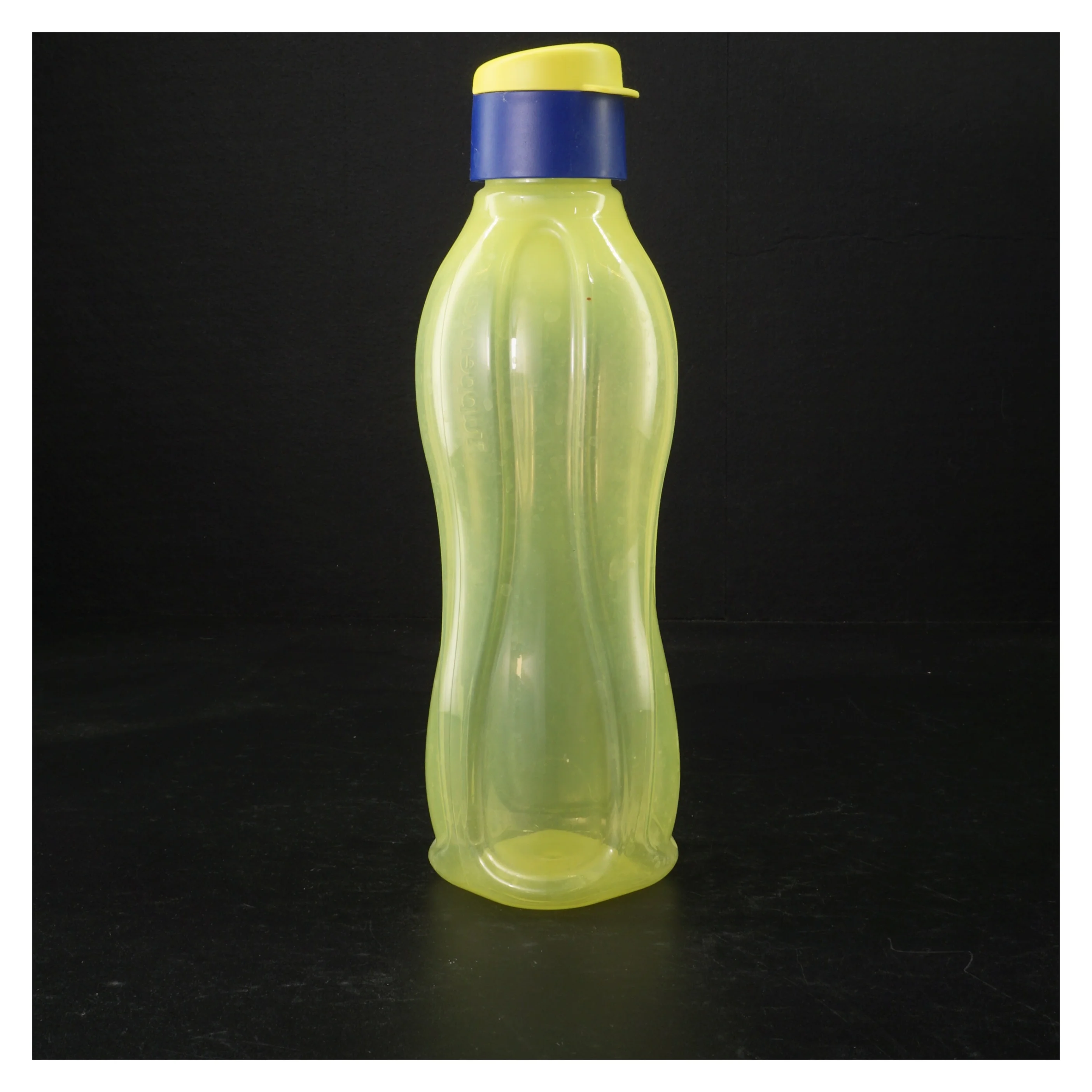 Drikkeflaske fra Tupperware (str. 25 cm) 1/2 l