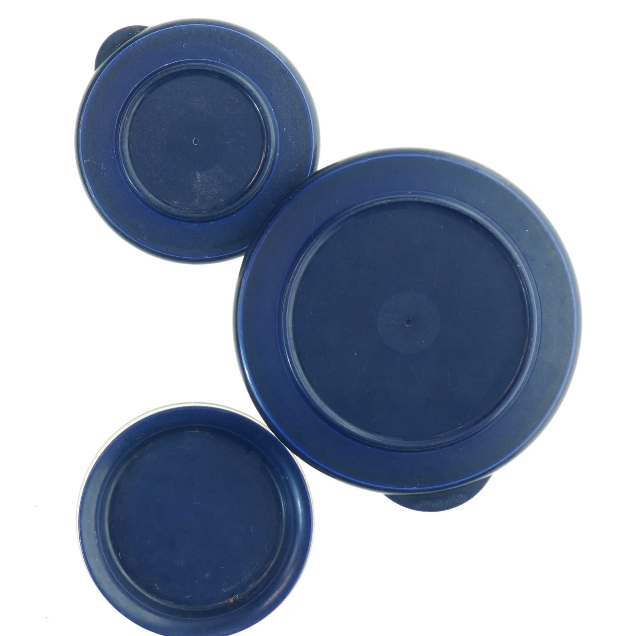 Beholdere med låg fra Tupperware (str. 10x6 og 14,5x8 cm)