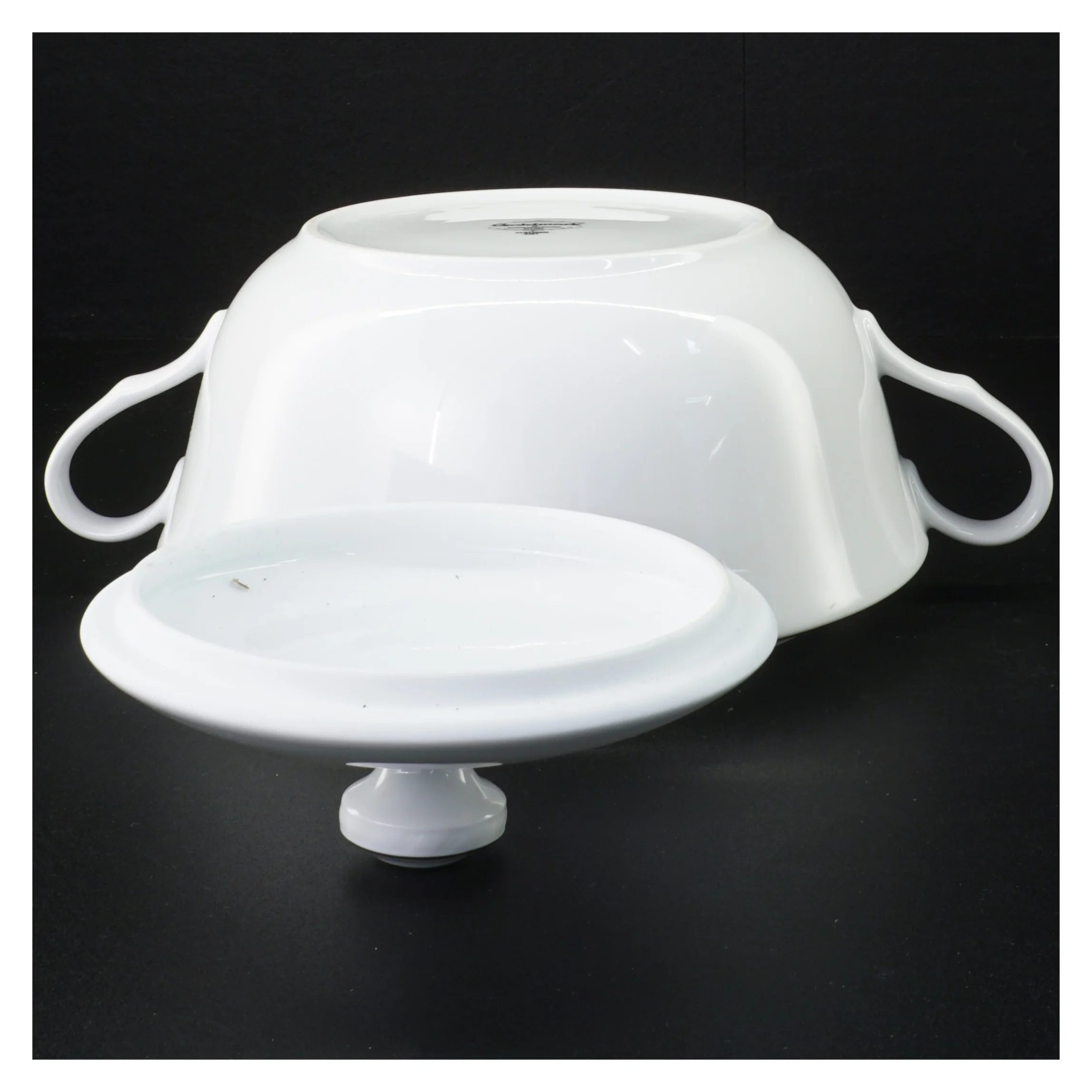 Suppeterrin med låg, hvid fra Goldmark (str. 29 x 16 cm)