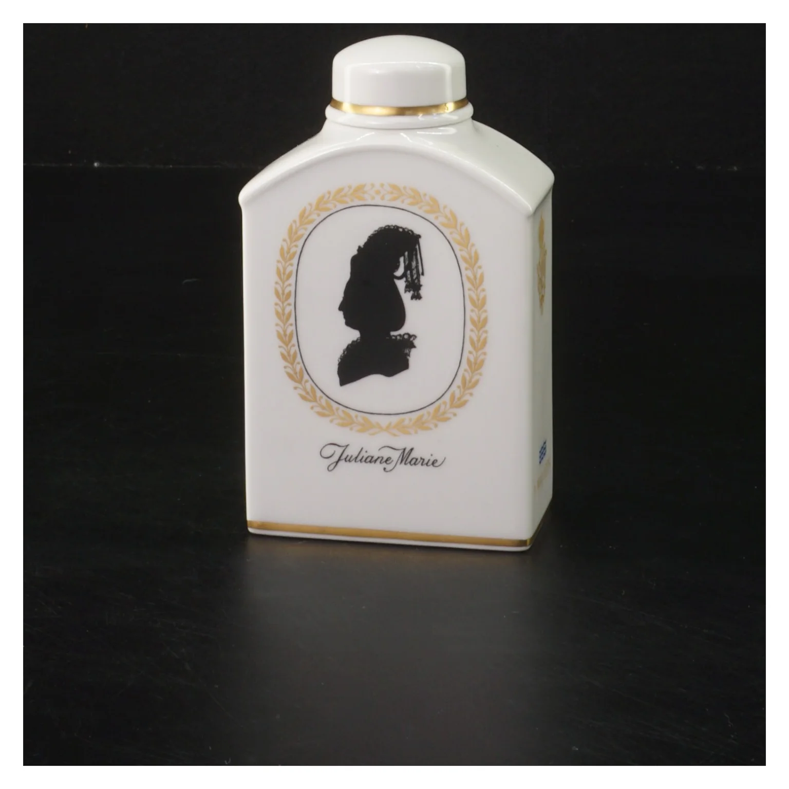 Royal Copenhagen flakon fra Royal Copenhagen (str. 11 cm)