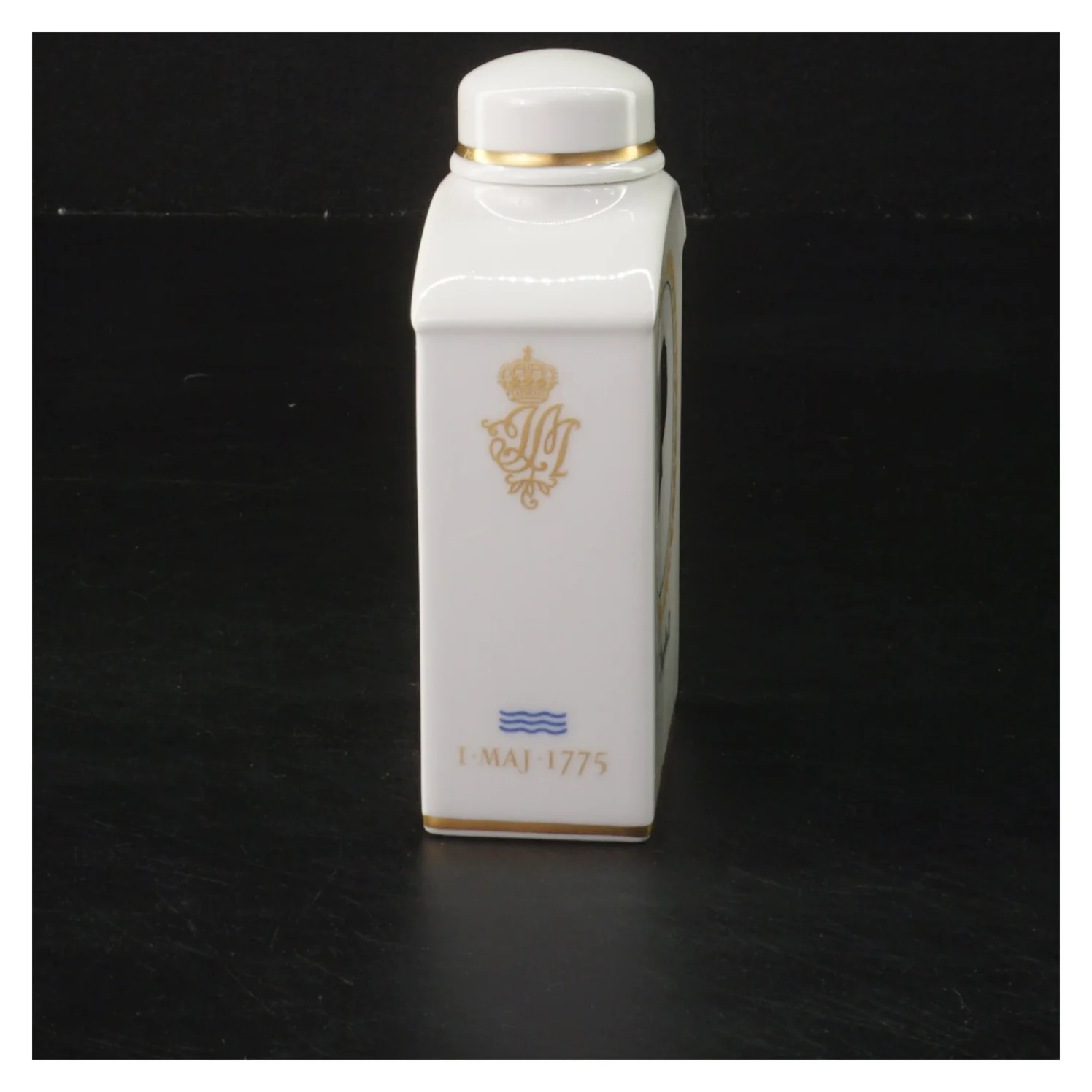 Royal Copenhagen flakon fra Royal Copenhagen (str. 11 cm)