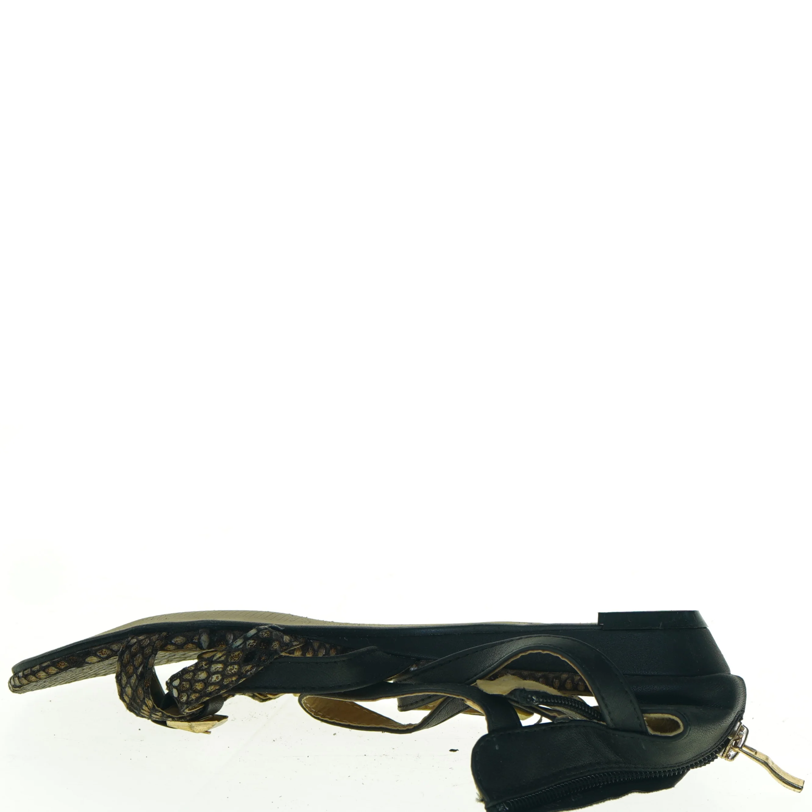 Sorte sandaler med hæl og lynlås (str. 37)