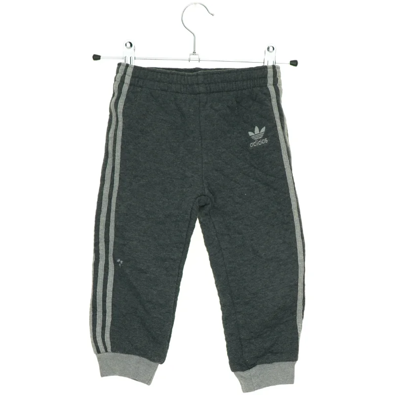 Sweatpants fra Adidas (str. 92 cm)