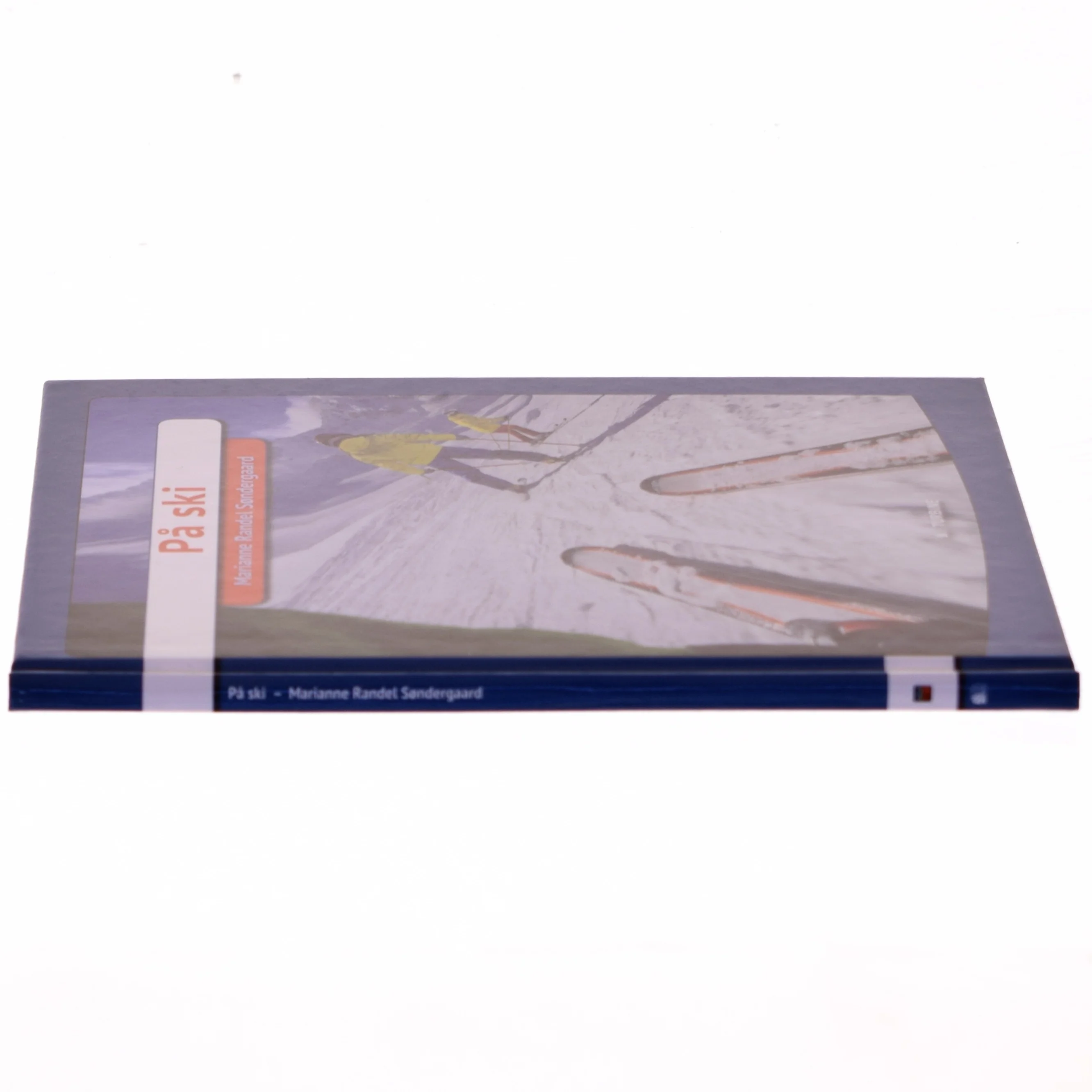 På ski af Marianne Randel Søndergaard (Bog)