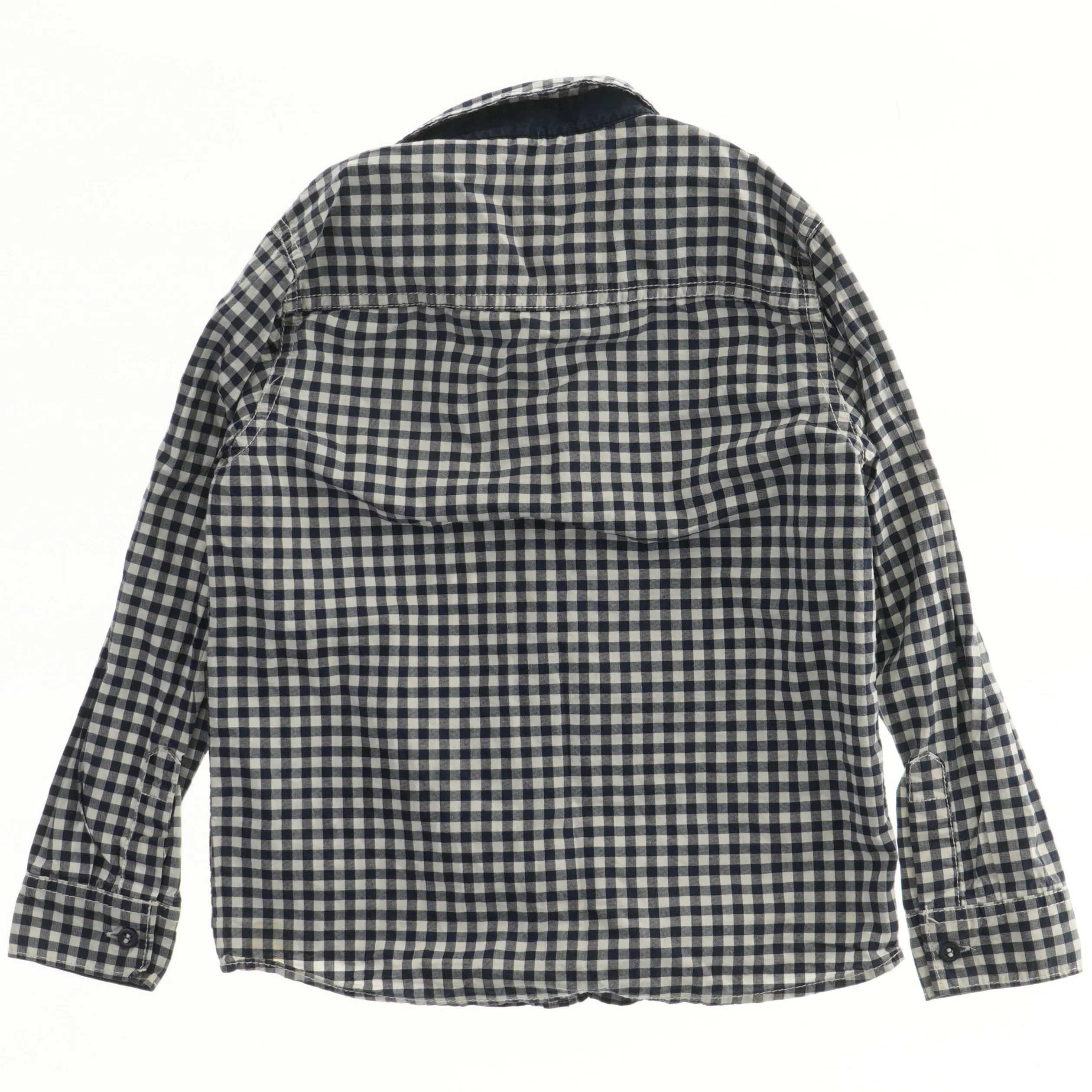 Skjorte med tern fra Next (str. 110)