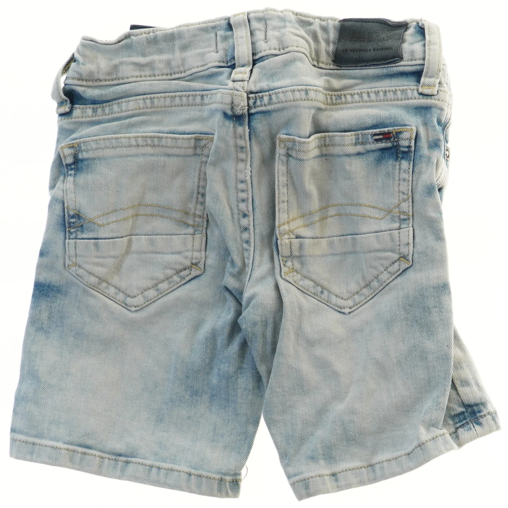 Tommy Hilfiger lyseblå denim shorts (str. 110)