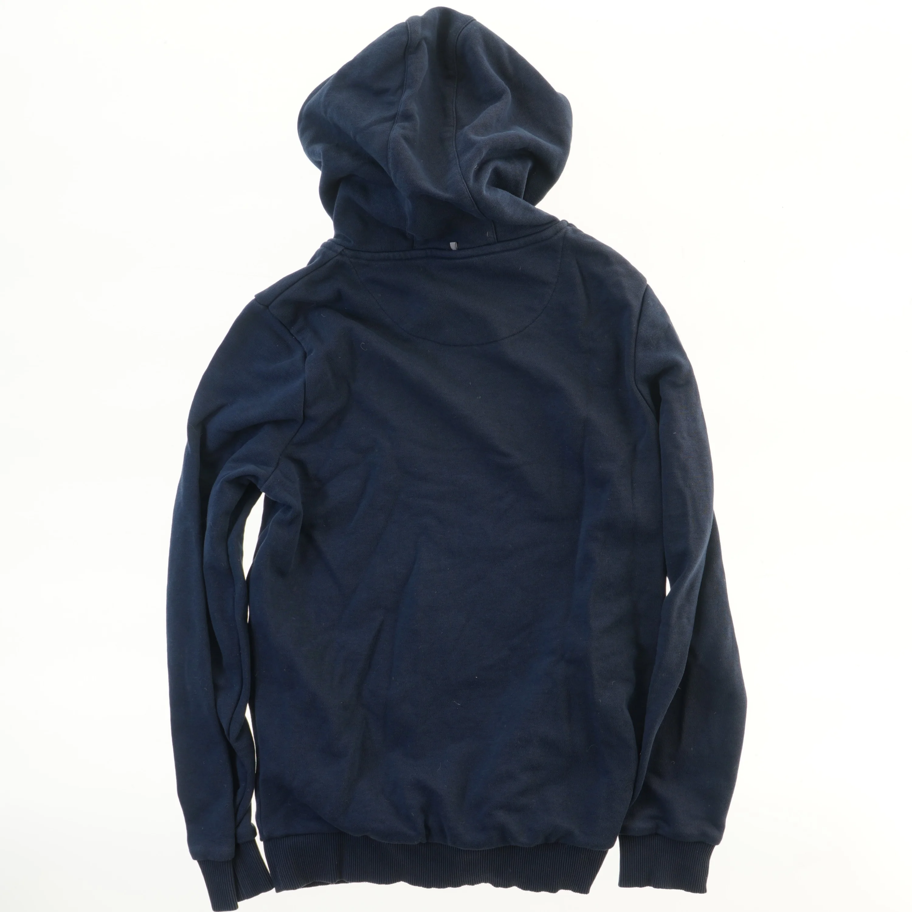 Blå hættetrøje med logo fra Fila (str. 146)