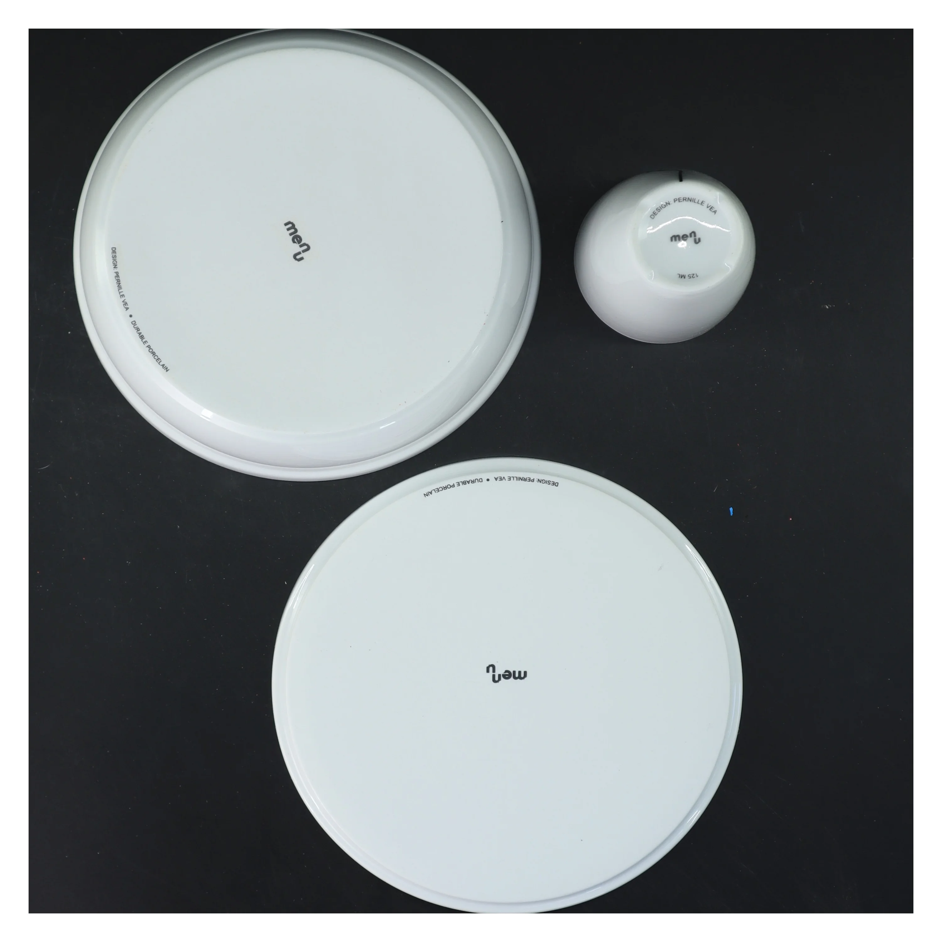 Børnesæt med 3 dele i porcelæn fra Menu (str. Ø 17,5 & 6,5 & 17,5 cm)