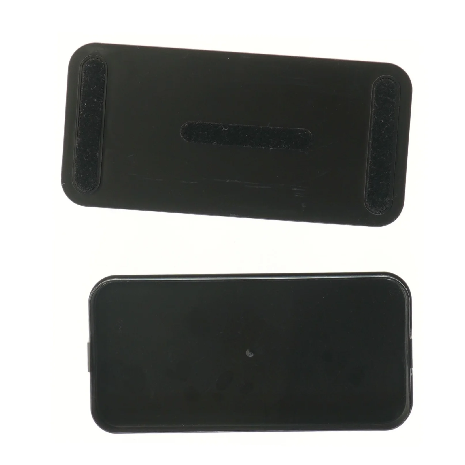 Sort opbevaringsboks til ledninger (str. 23,5x12,5 cm)